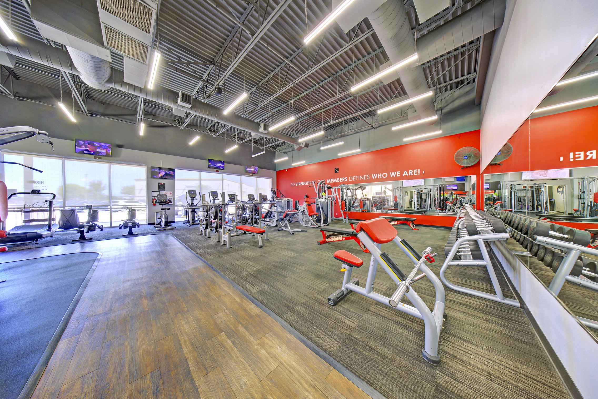Hixon Fitness (23).jpg