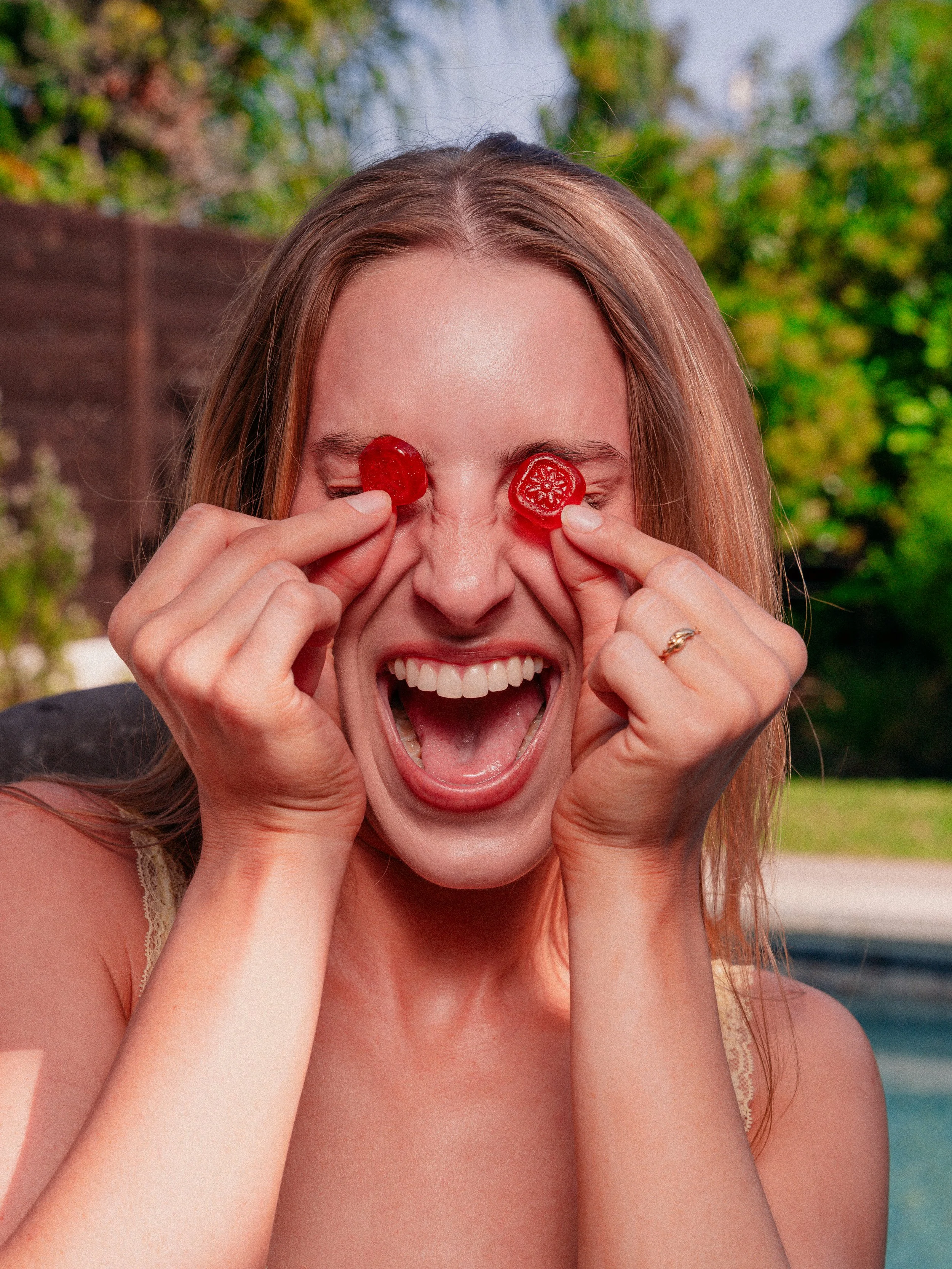 VIV Multi Collagen Gummies Lifestyle.JPG