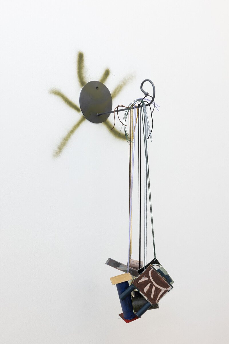 Collective Eﬀervescence
2025
Shakers/Necklaces
Copper, heat set paint, enamel paint, oil pastel, cord, steel bracket
250x650x130mm

Image: Hazel Redmond, courtesy of SPA_CE