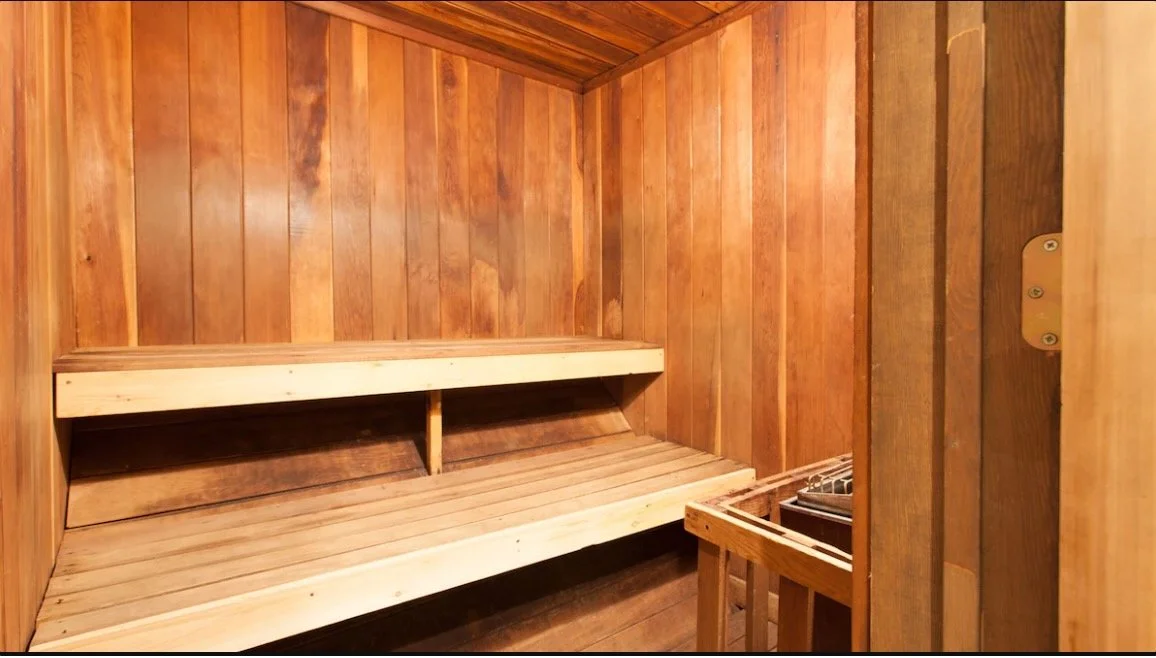 Steamboat_springs-ski-inn-in-out-2BR-shared-Sauna.jpeg