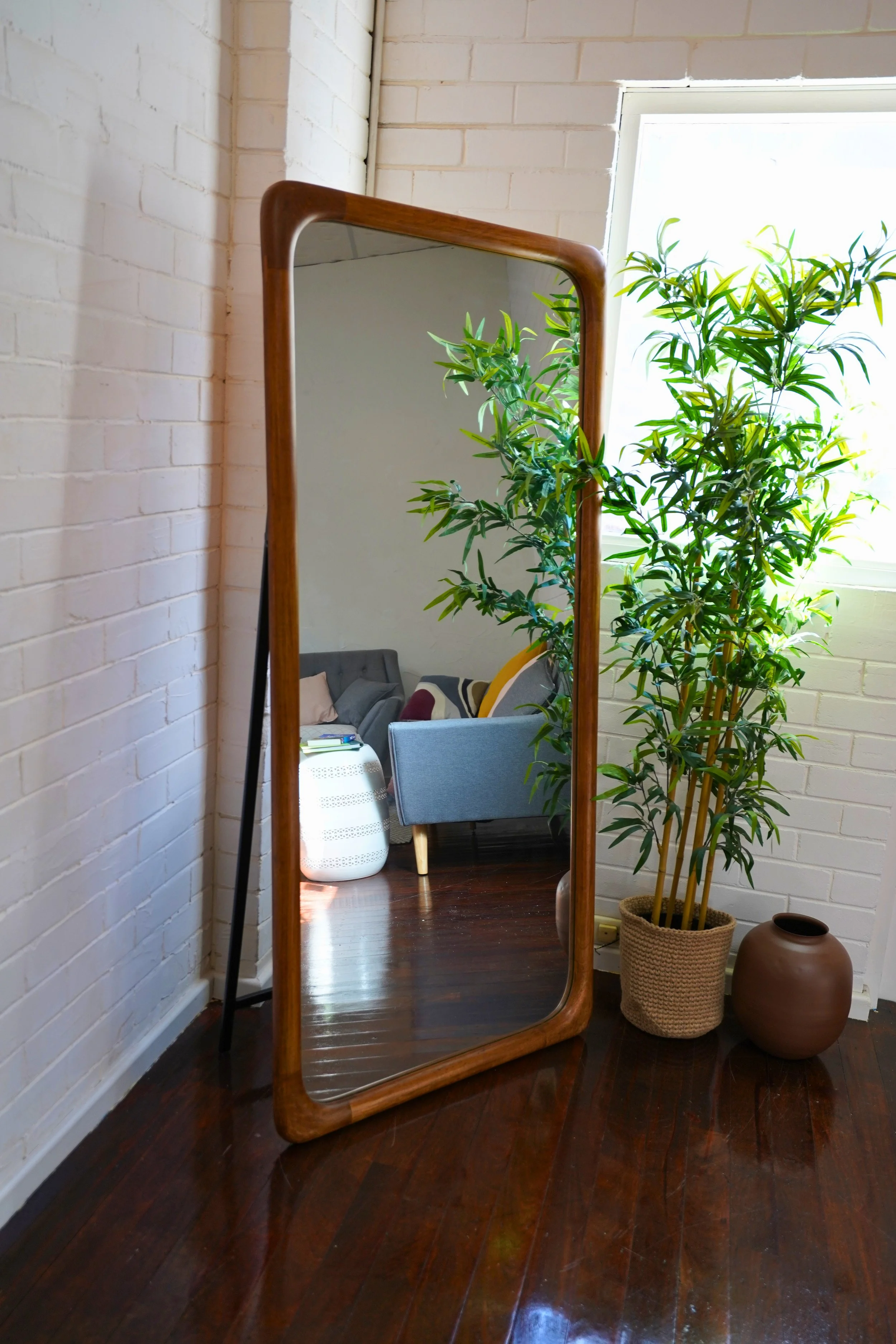 Kanso Mirror with Stand