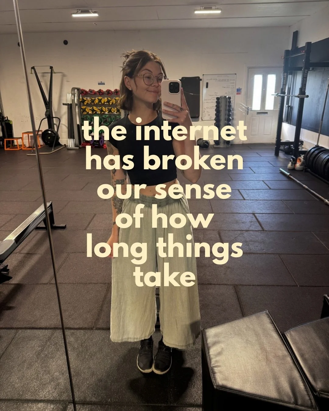 just your friendly reminder most of what you see online isn&rsquo;t accurate, &amp; you should go outside &amp; touch some grass 🫶🏻🫶🏻🫶🏻 

credit to @yoga.with.emilie with the original post ✨