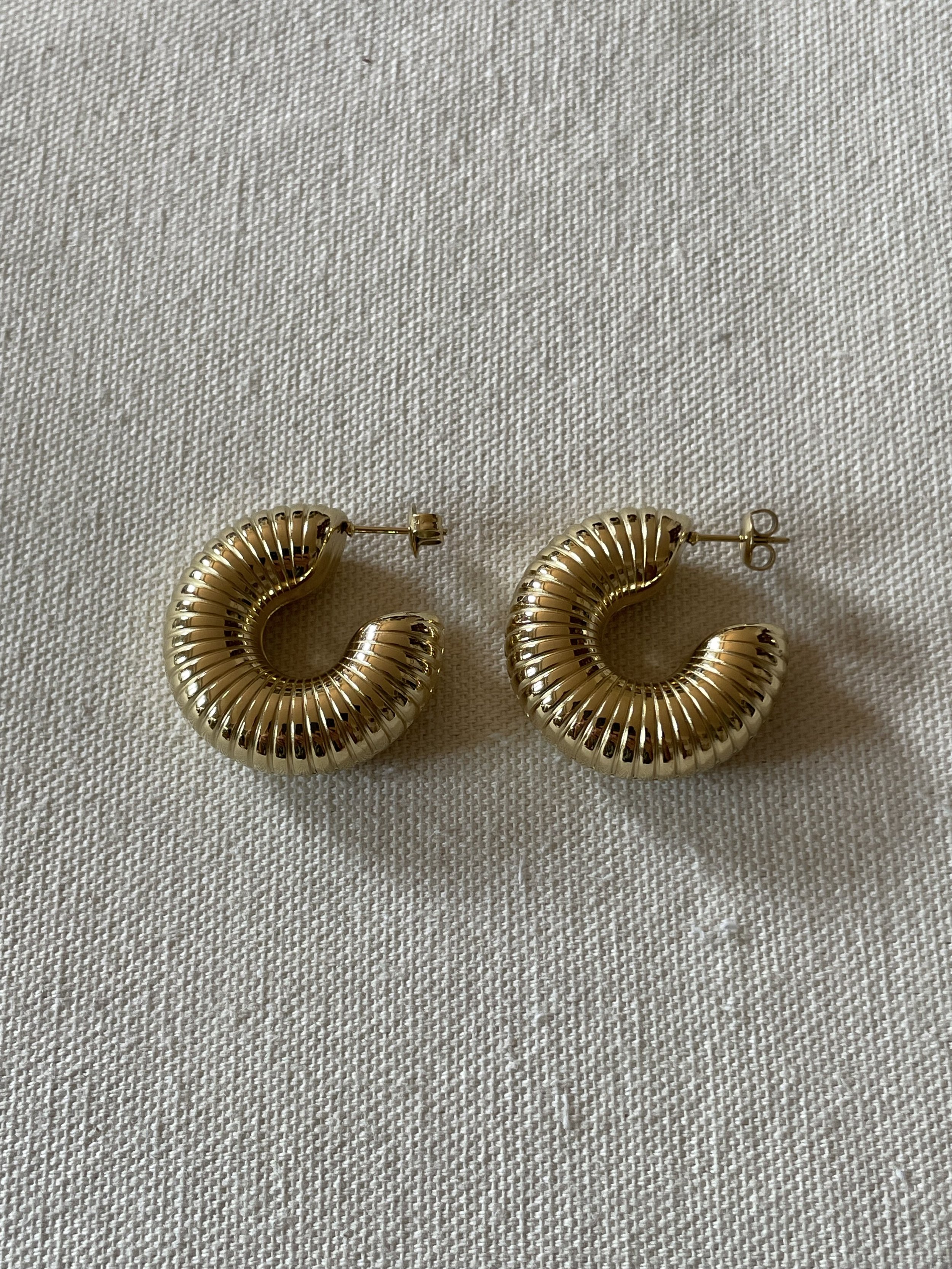ROUND ORUGA