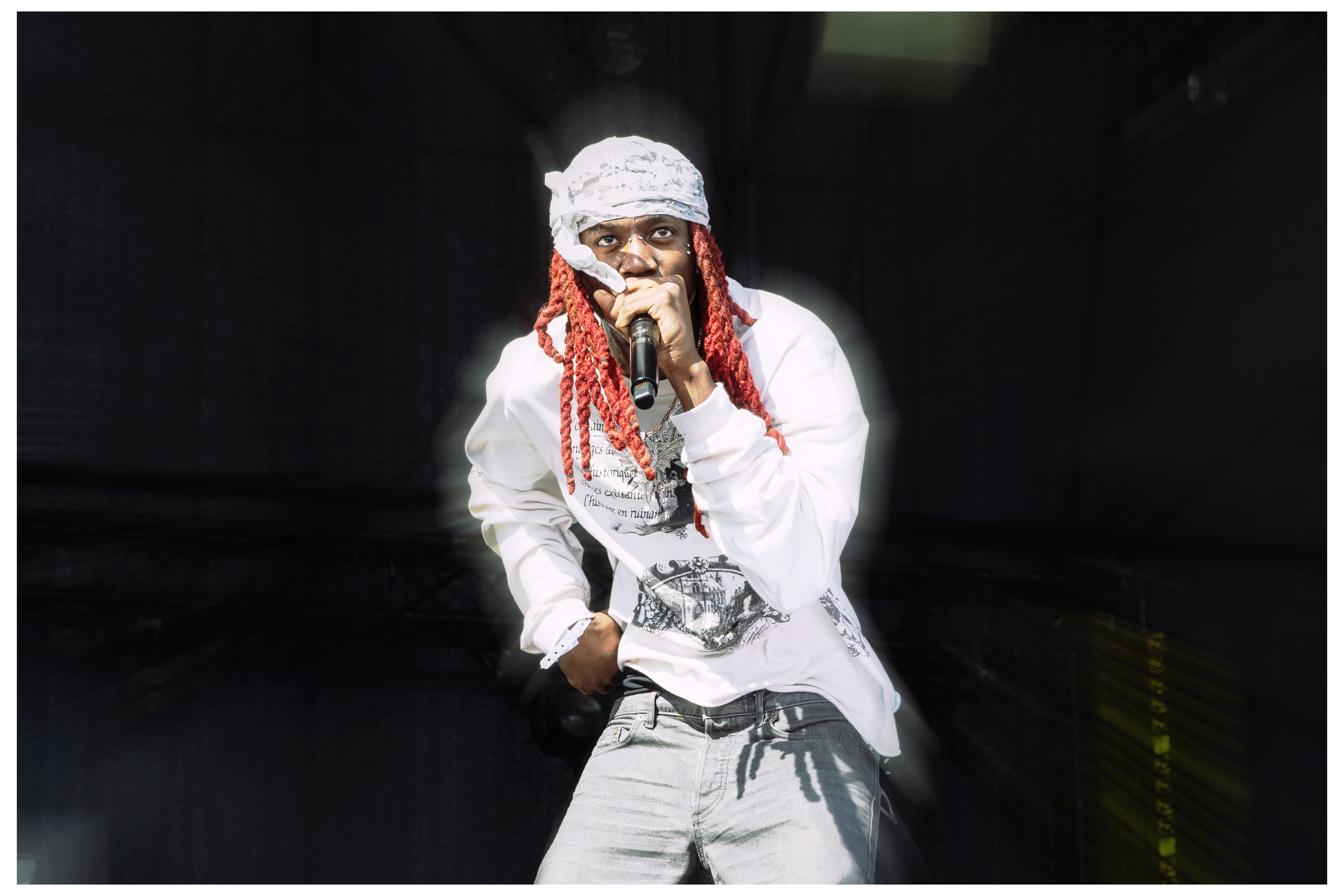 apollored3.png