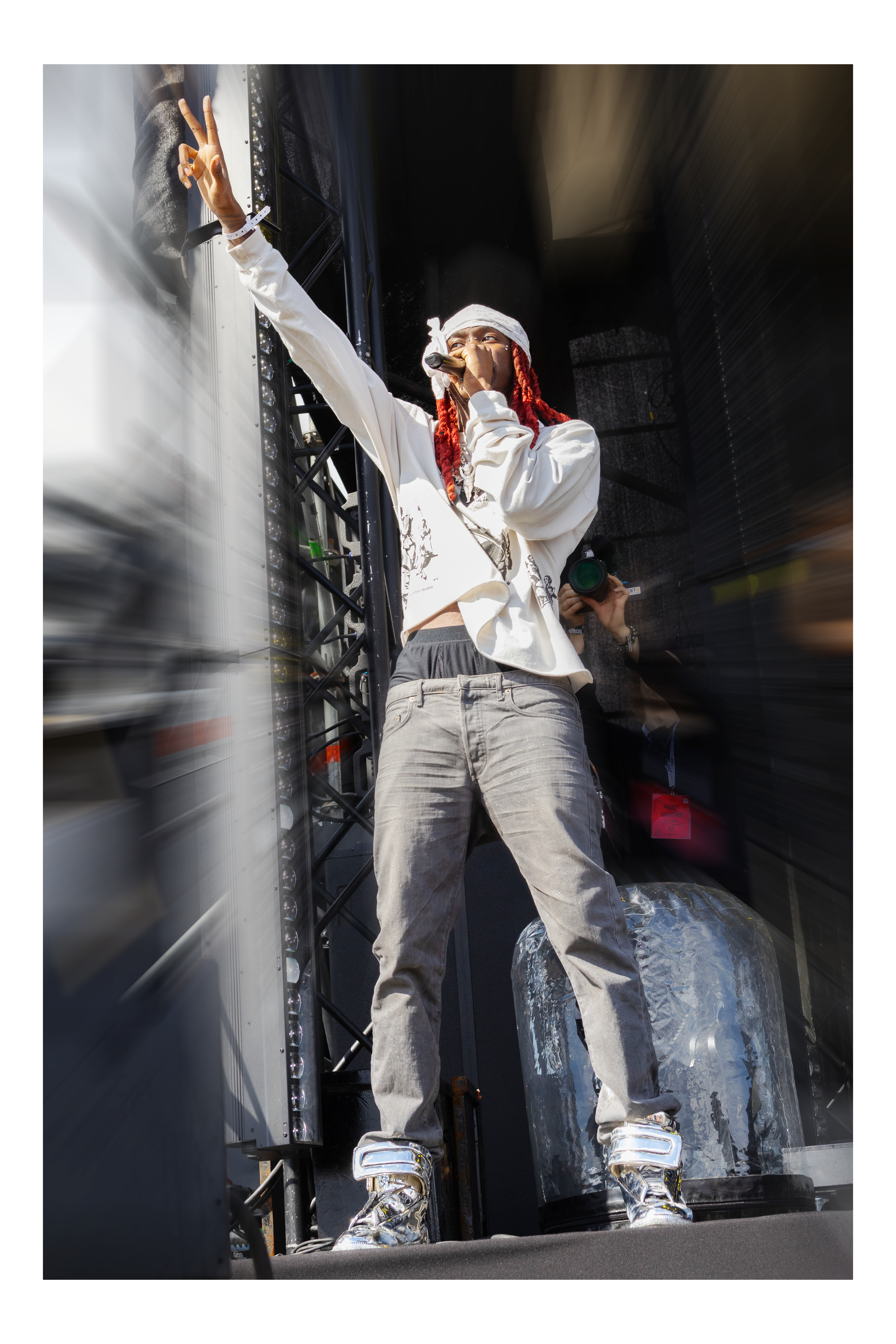 apollored4.png