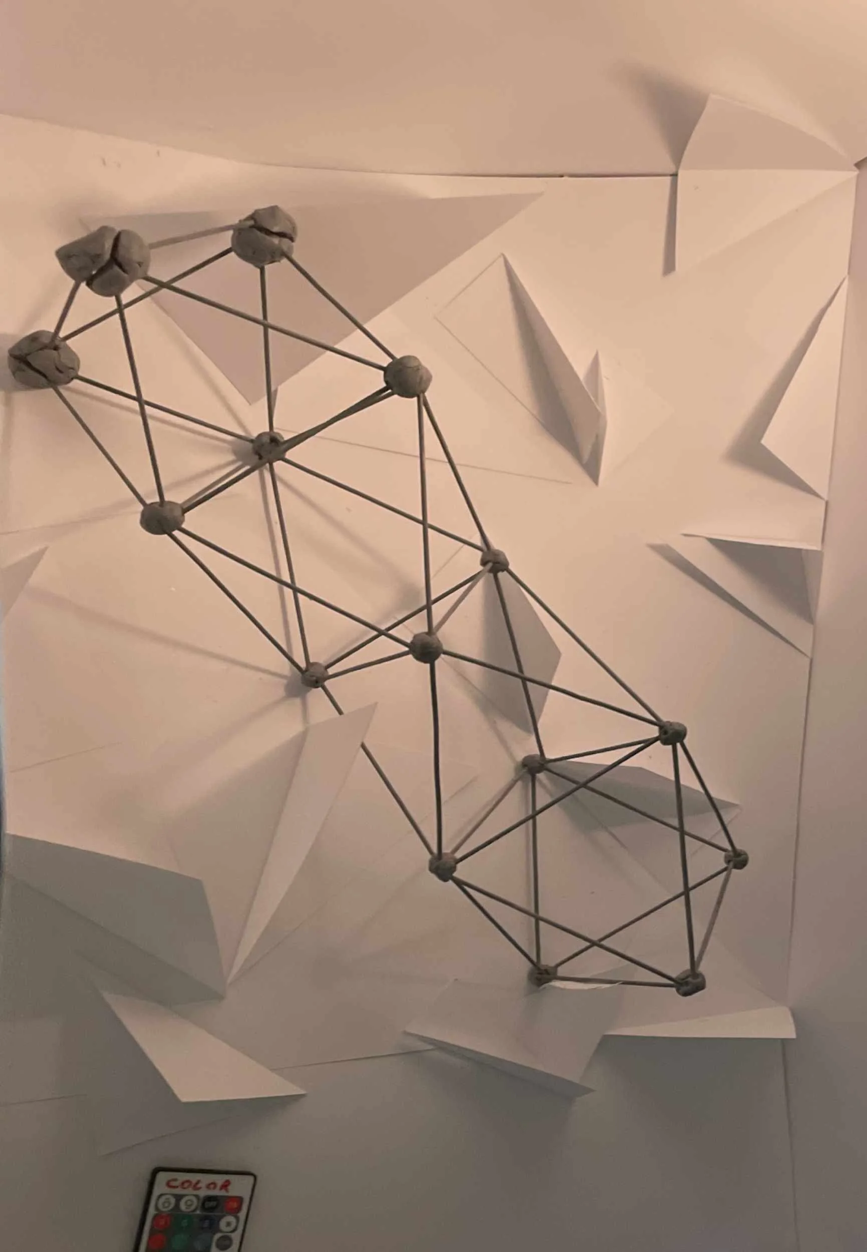Geometria w geometrii. Obiekt w przestrzeni. Puste w pełnym.