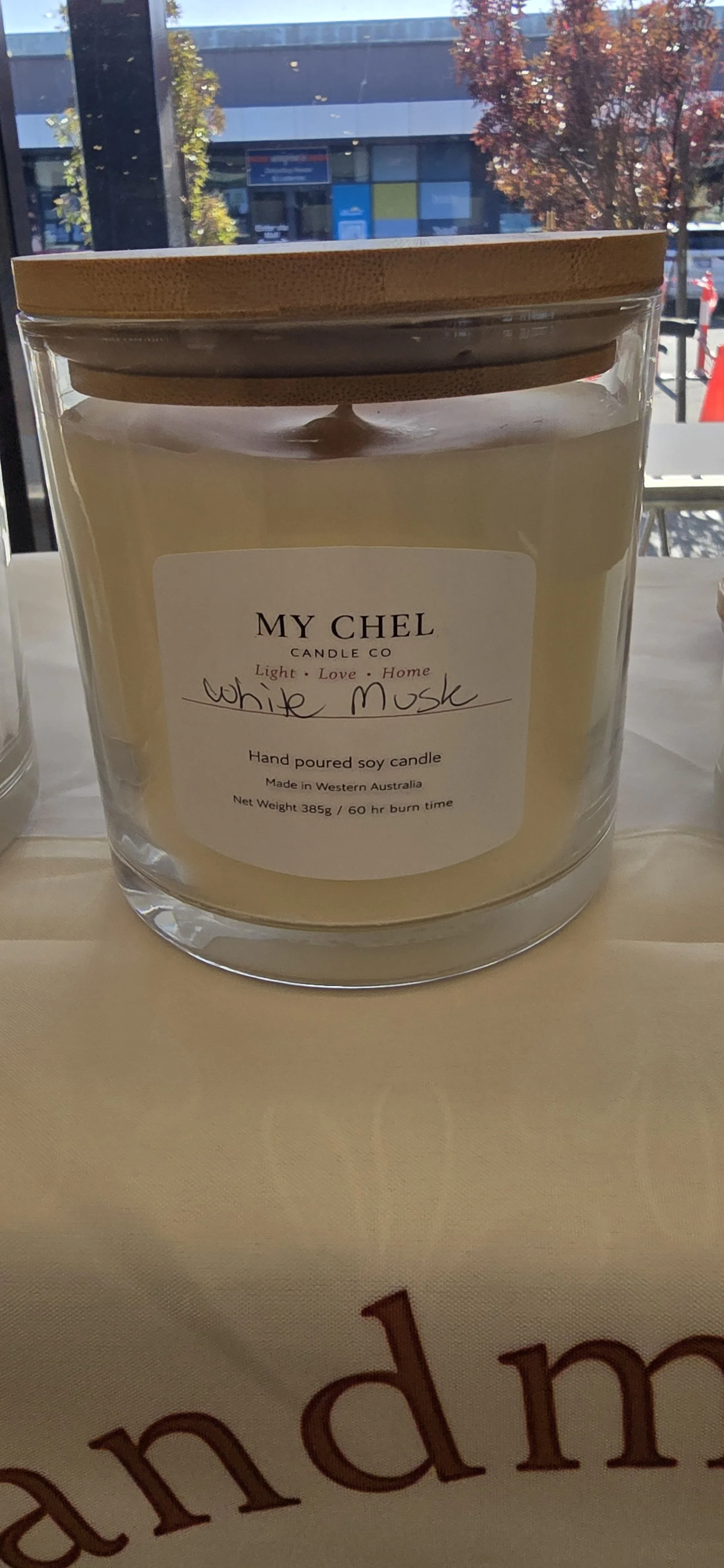 WhiteMusk385g.jpg