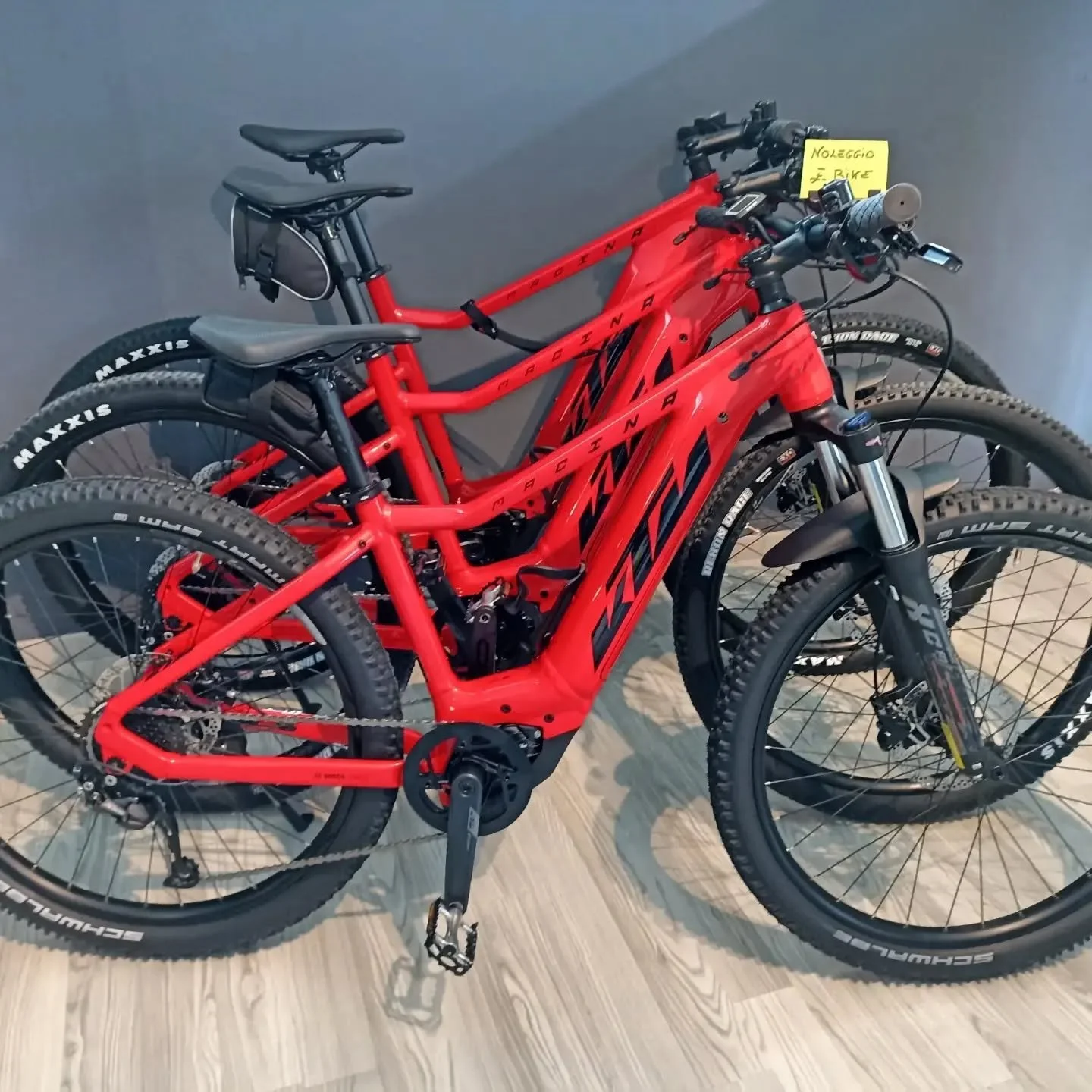 Sono arrivate le nuove KTM Front disponibili a noleggio. 
Sia per un singolo giorno o un fine settimana, il divertimento &egrave; garantito. Passate a trovarci.