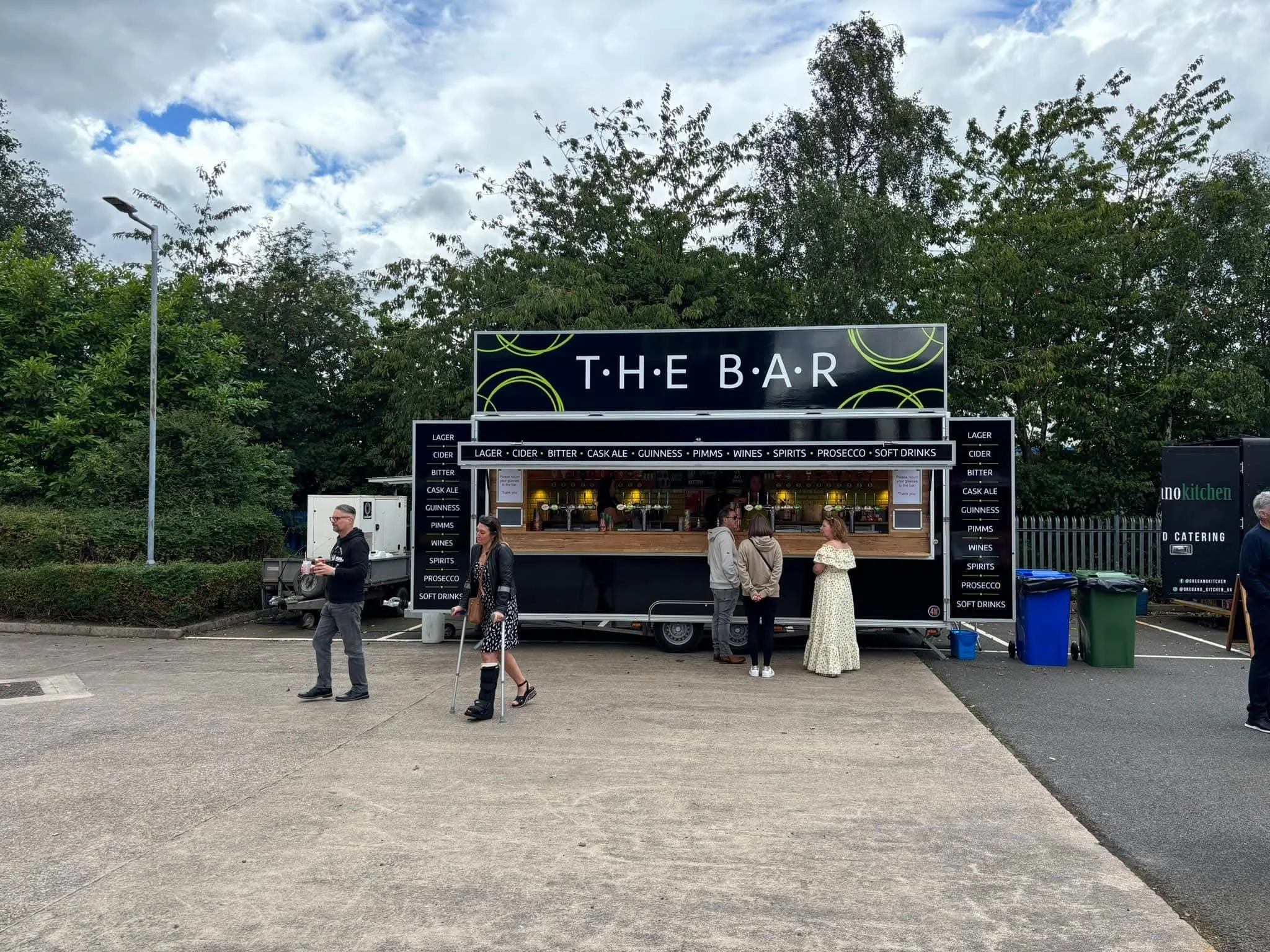 bar3.jpg