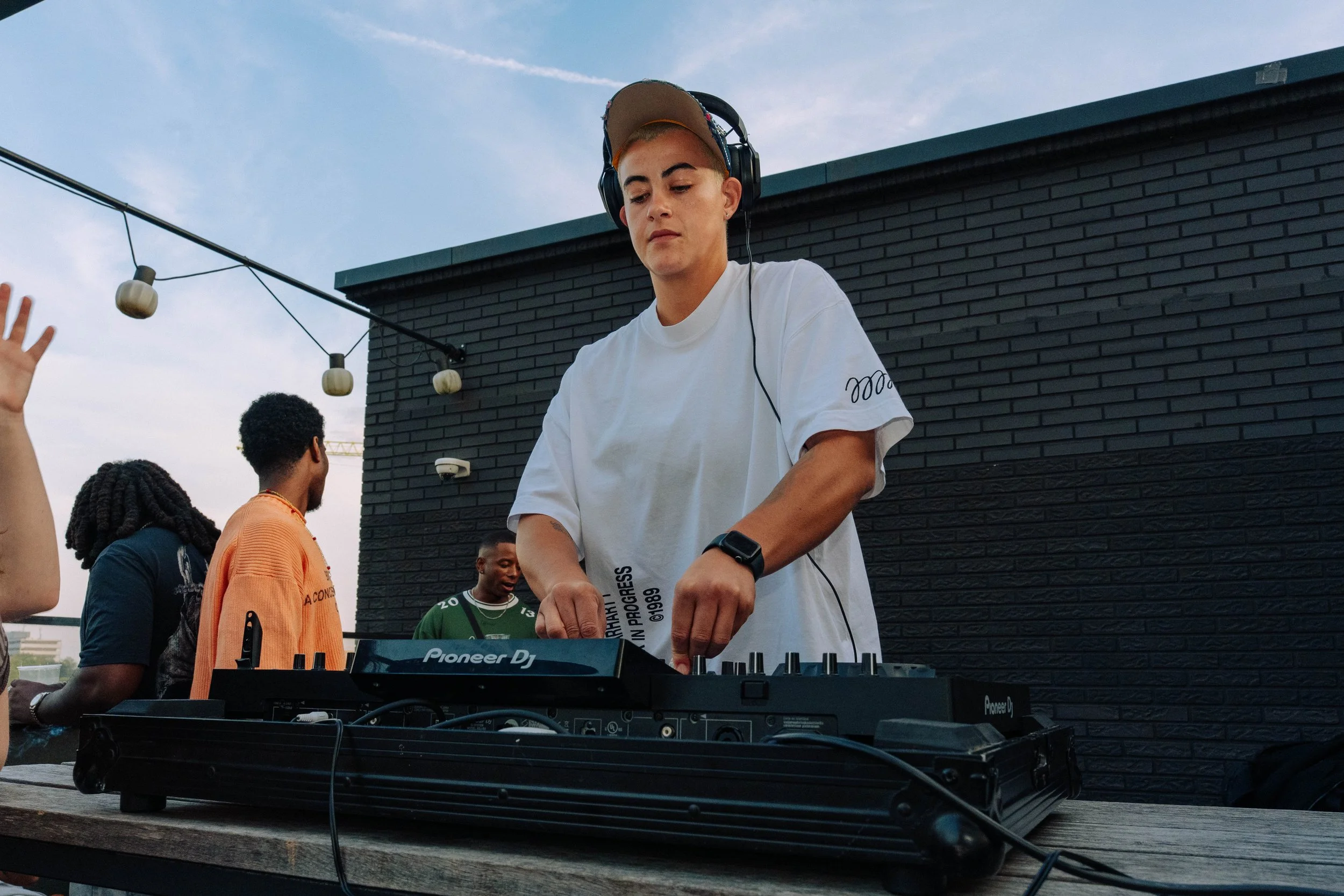 Event photography at XIGNALS rooftop party in Amsterdam by Don.HEIF