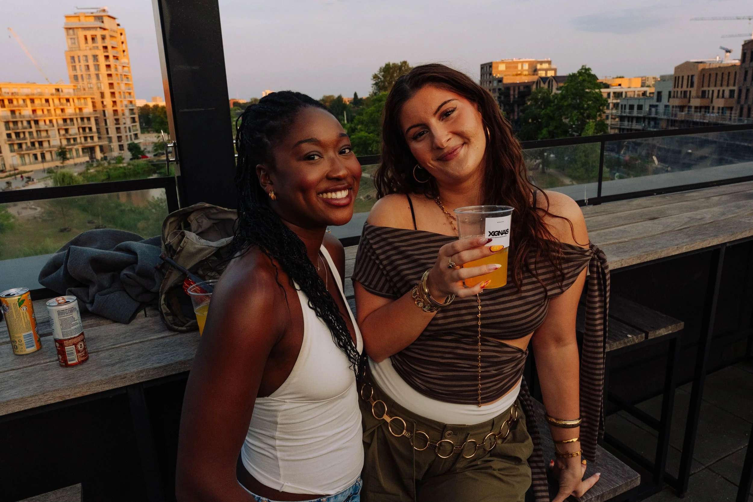 Event photography at XIGNALS rooftop party in Amsterdam by Don.HEIF