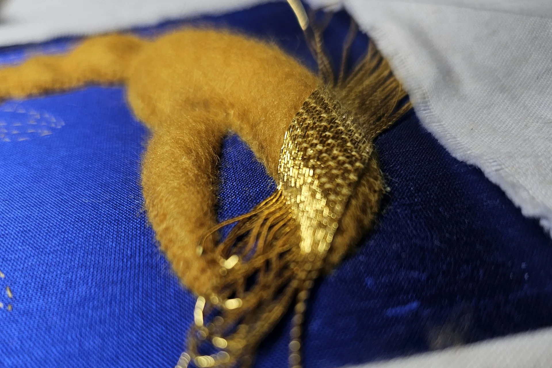 Orolinova- goldwork17.jpg