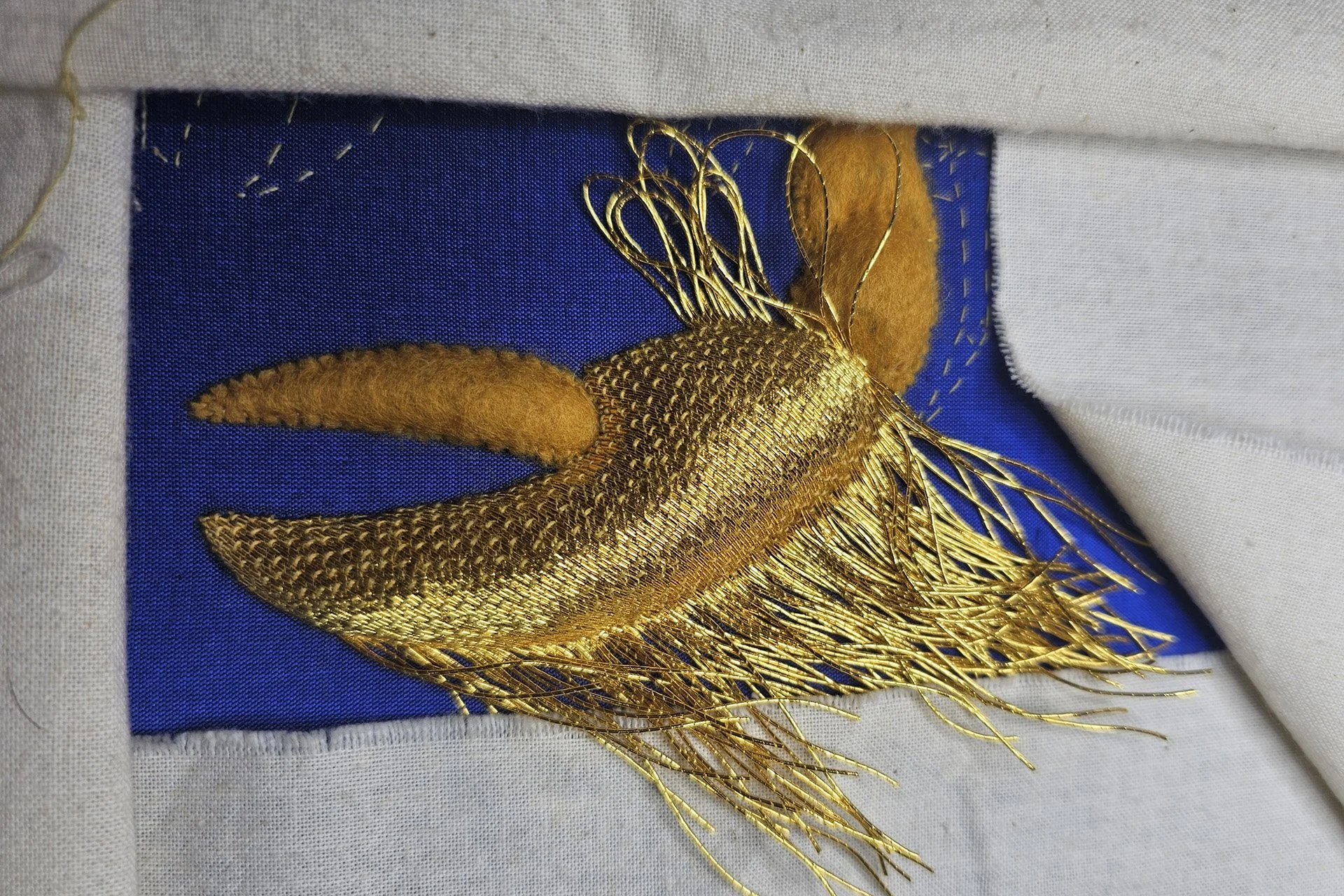 Orolinova- goldwork23.jpg