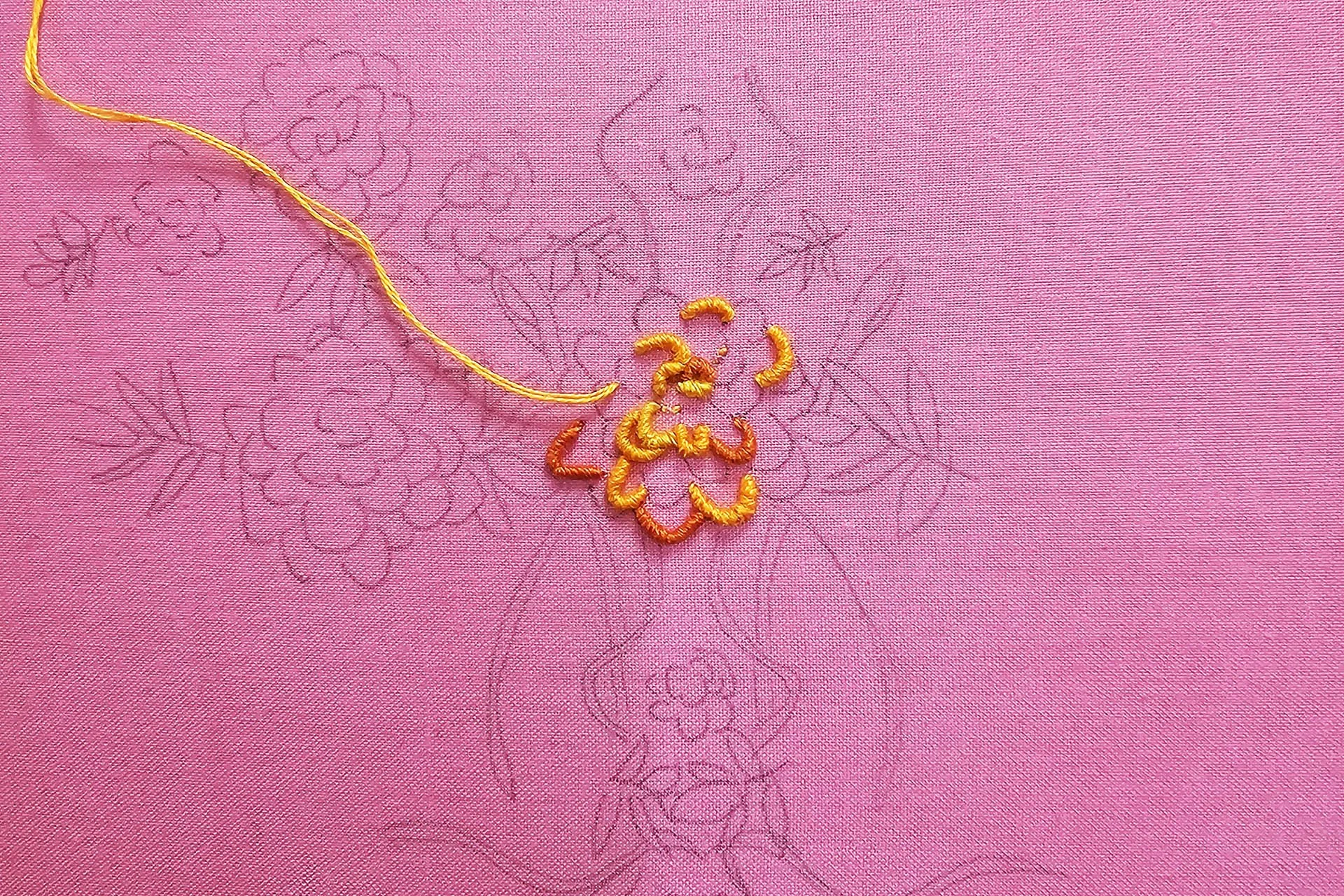 Orolinova- Flores Colab 18.jpg