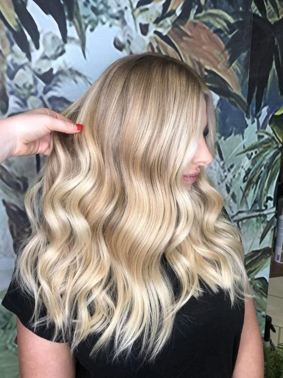 SCL hairdressing masterclass at Stā Studios London - balayage and colour education