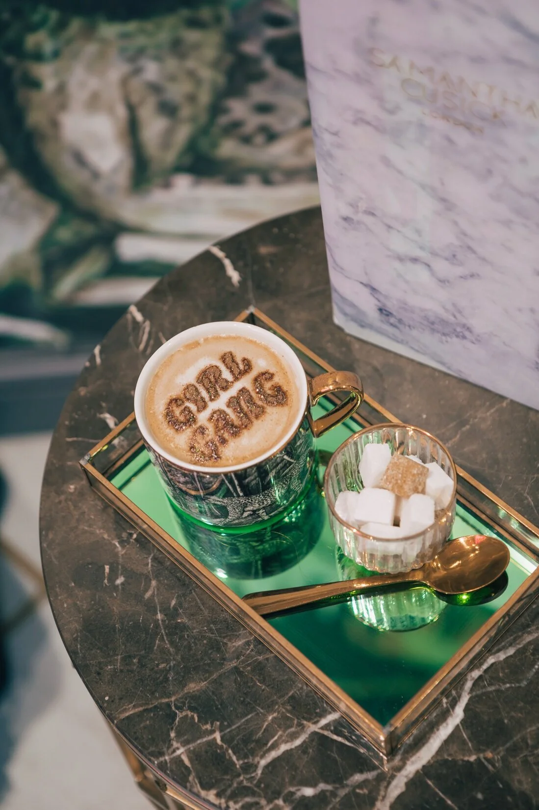 samantha-cusick-london-glitter-coffee-02.jpg