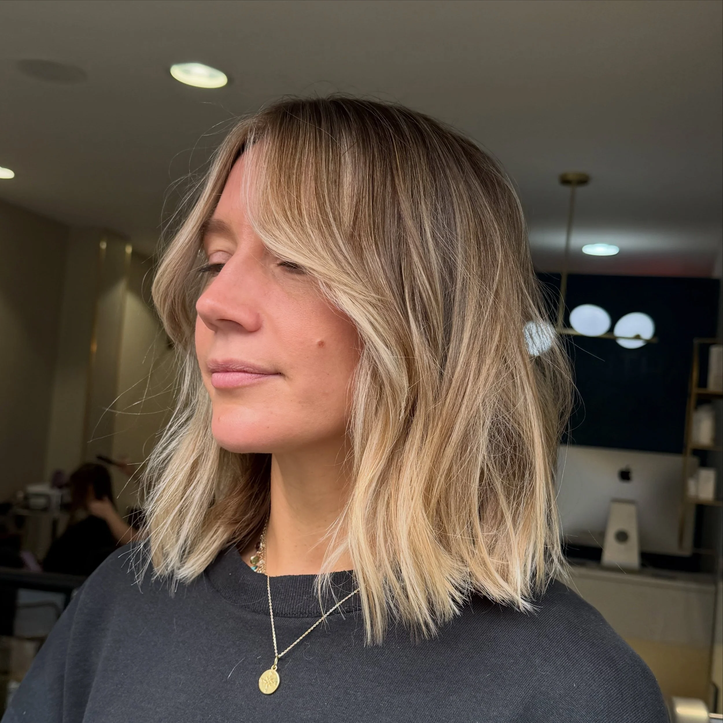 As if we couldn&rsquo;t be any more obsessed with bobs&hellip; @dimidesposhair has entered the chat with this beautiful long bob balayage 🤍

Soft, creamy blonde tones, a beautifully blended balayage and that perfect long bob shape. The dream combina