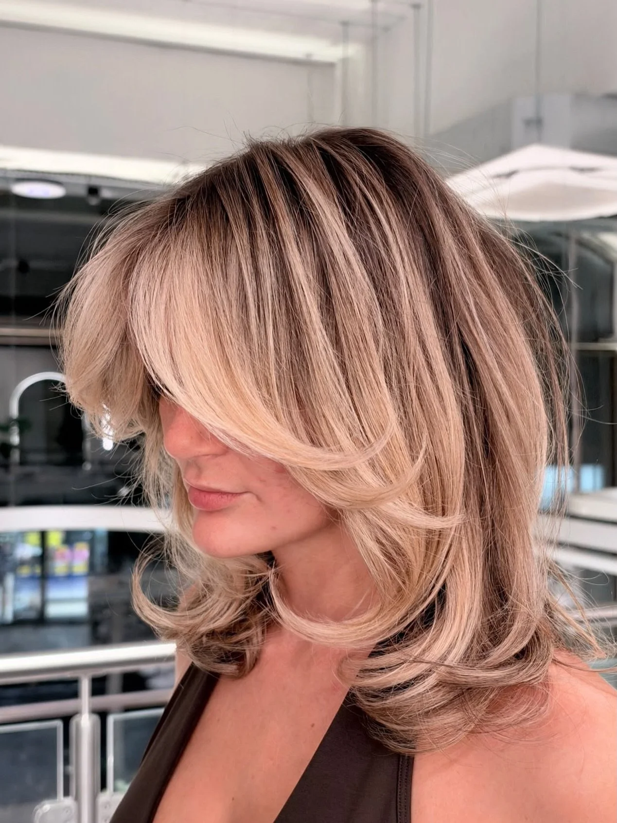The perfect blonde highlights&hellip; it doesn&rsquo;t gets much better than this 🤌🏼✨

@danielwinborn has created the dreamiest blonde refresh, strategically placed highlights that add dimension, brightness and that expensive blonde finish we&rsquo