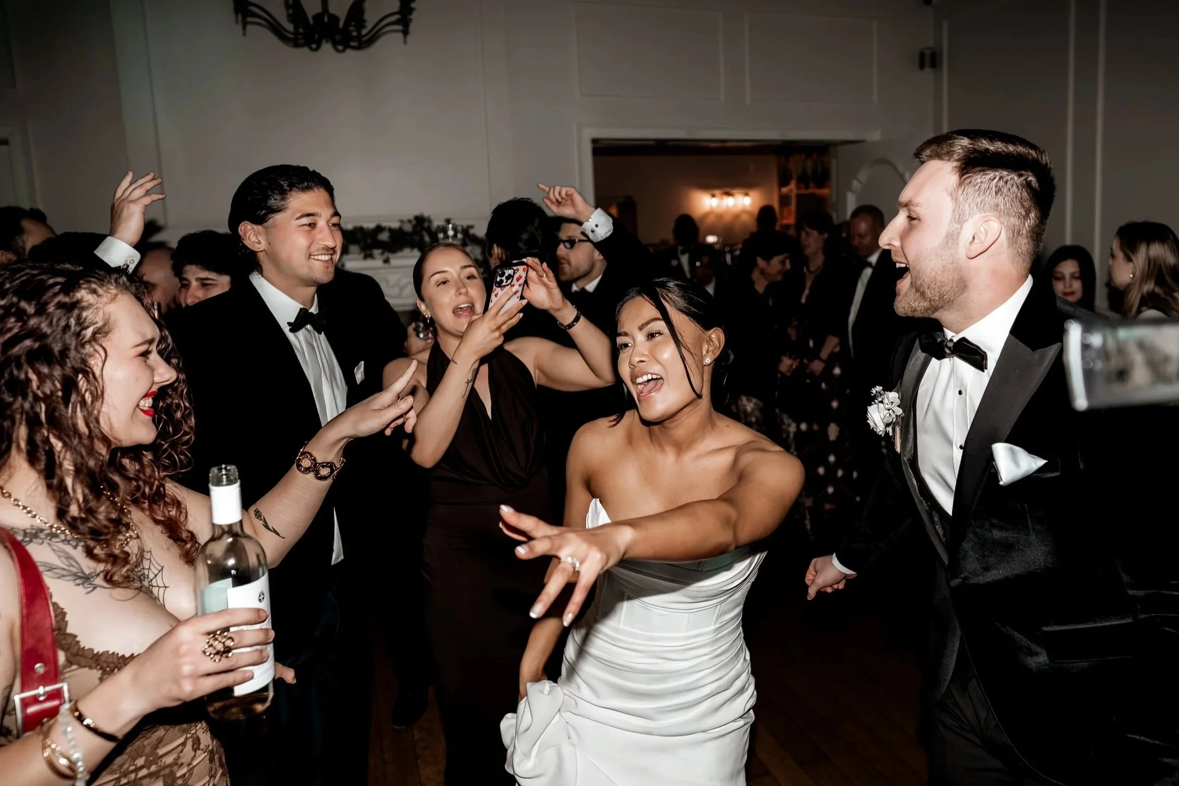 Wedding party in the Cotswolds