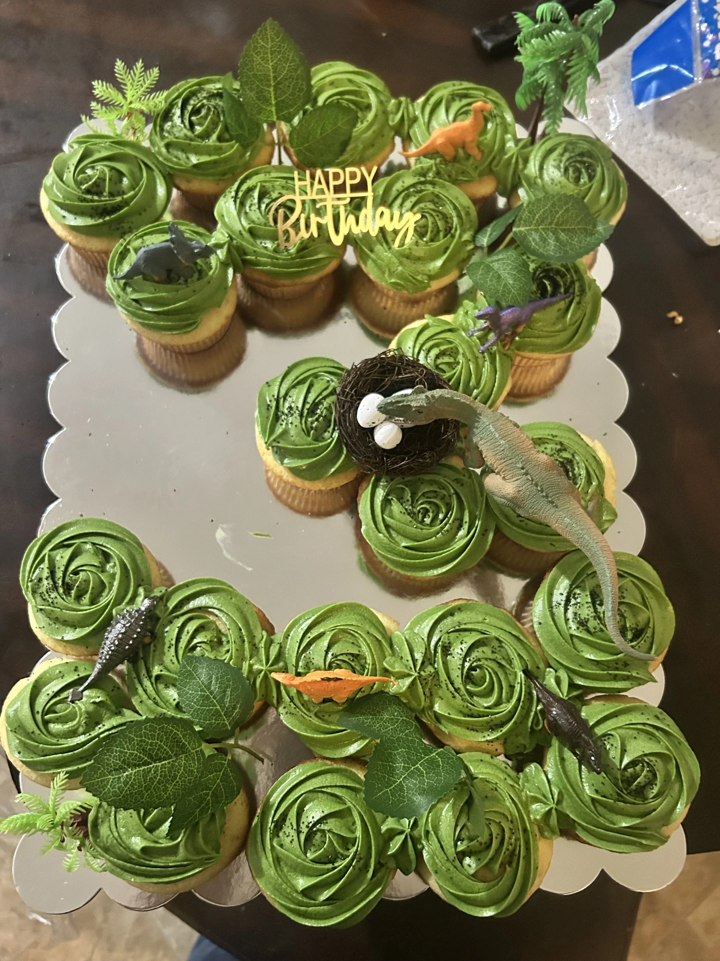 Cupcake cake