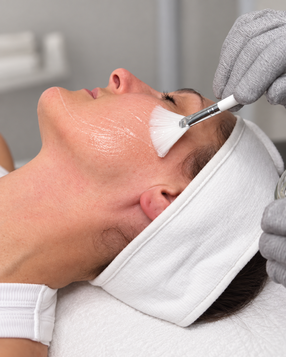 QTi Collagen Renew Transformation 6 – Face, Neck & Décolletage