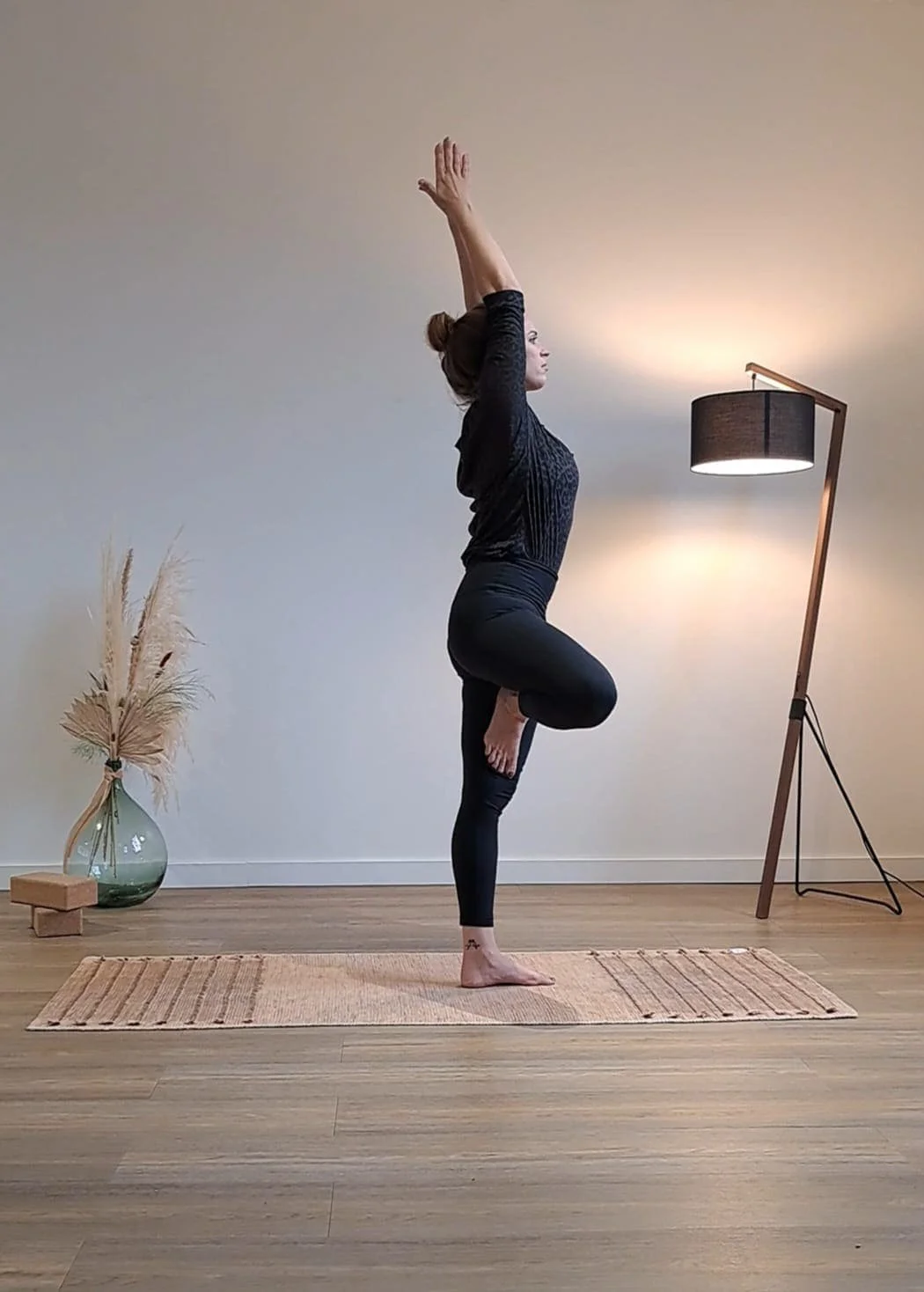Flow matinal de Laura professeur de yoga à Besançon