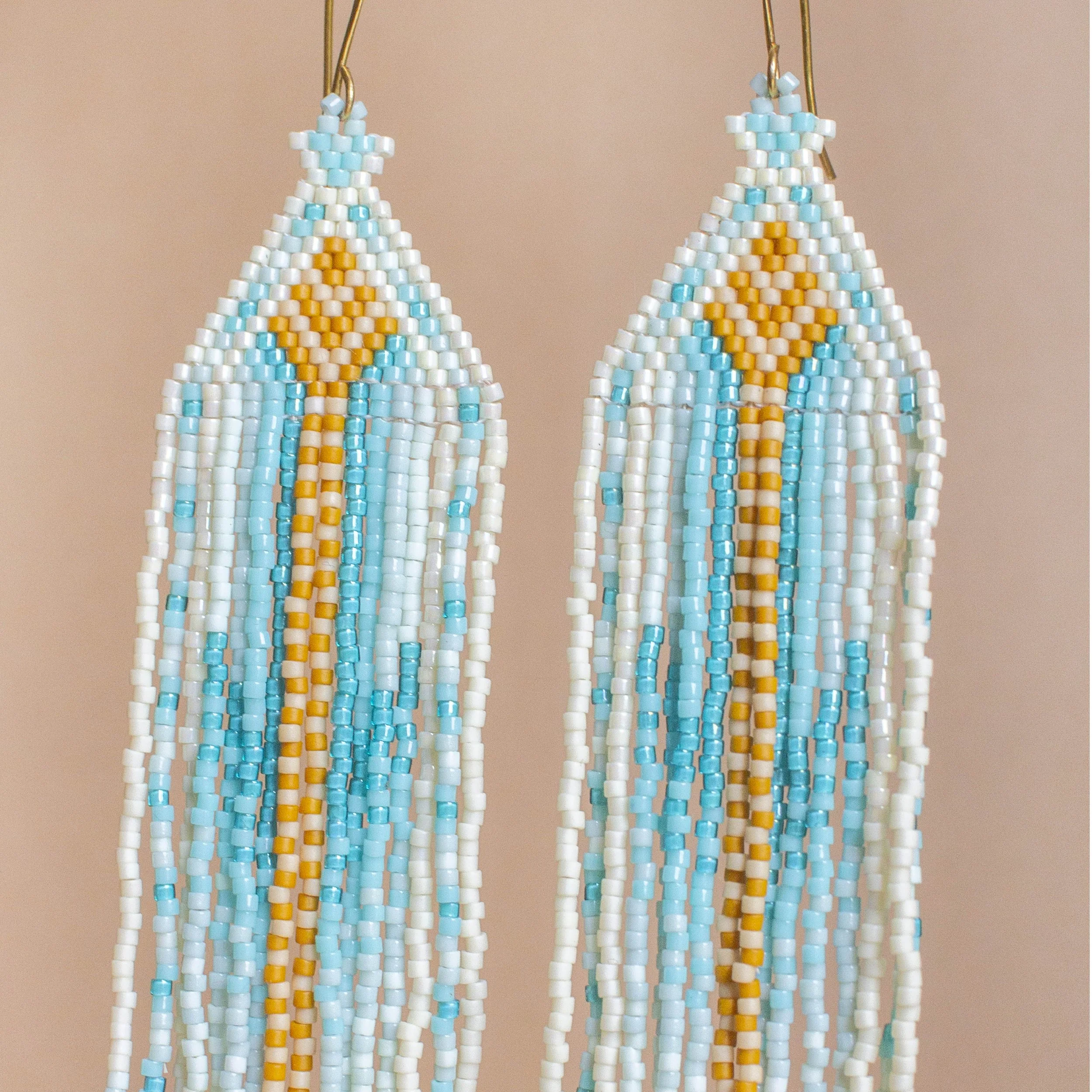 lovelightseeds_beadedfringe10.jpg
