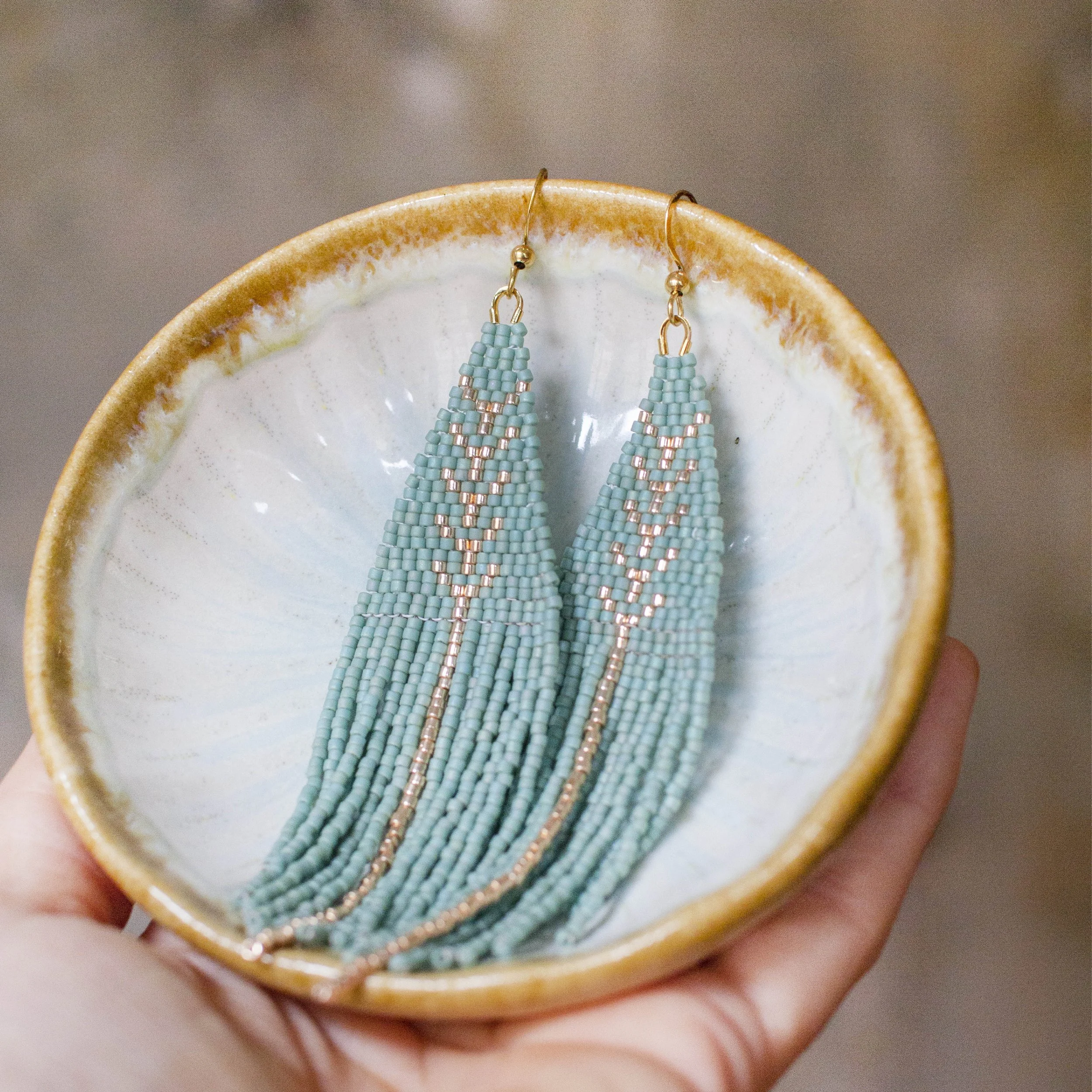 lovelightseeds_beadedfringe21.jpg
