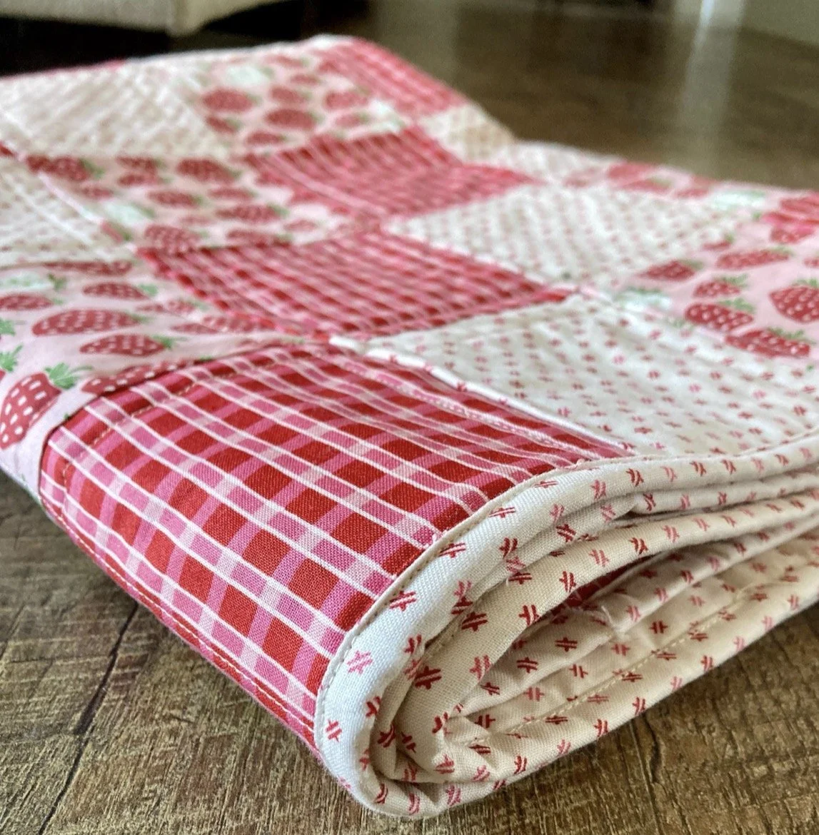 Patchwork Kit: Strawberry