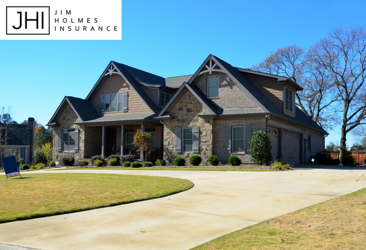 What Does a Mortgage Lender Require for Home Insurance Before Closing?