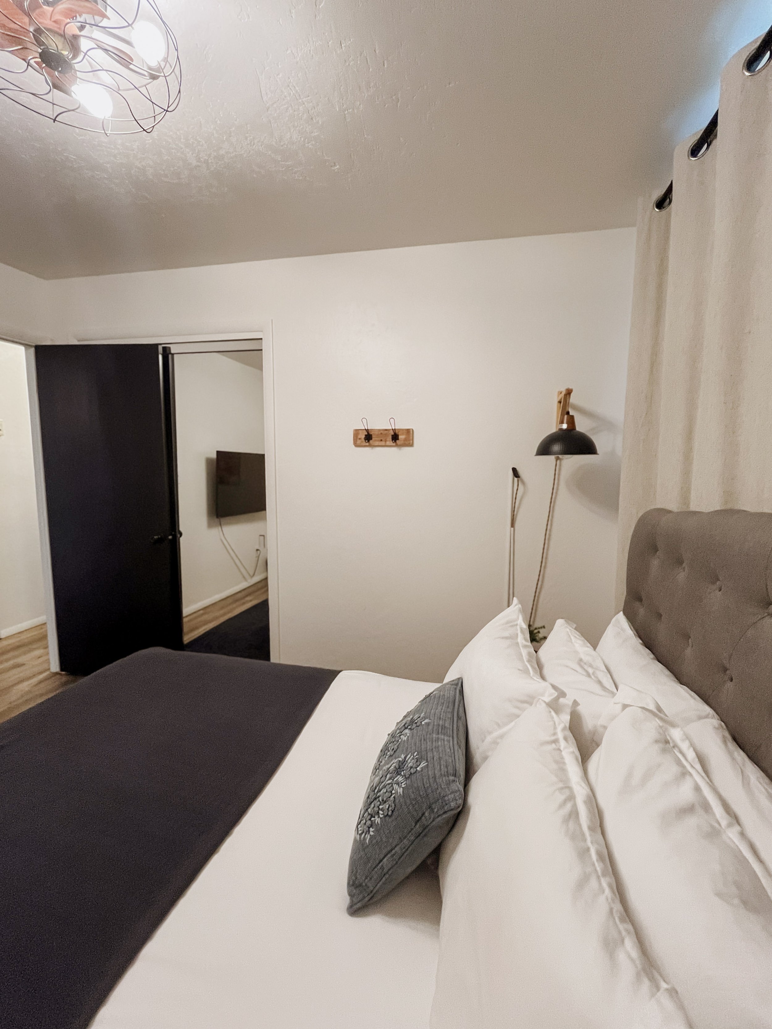 hh 3rd bed 3.jpg