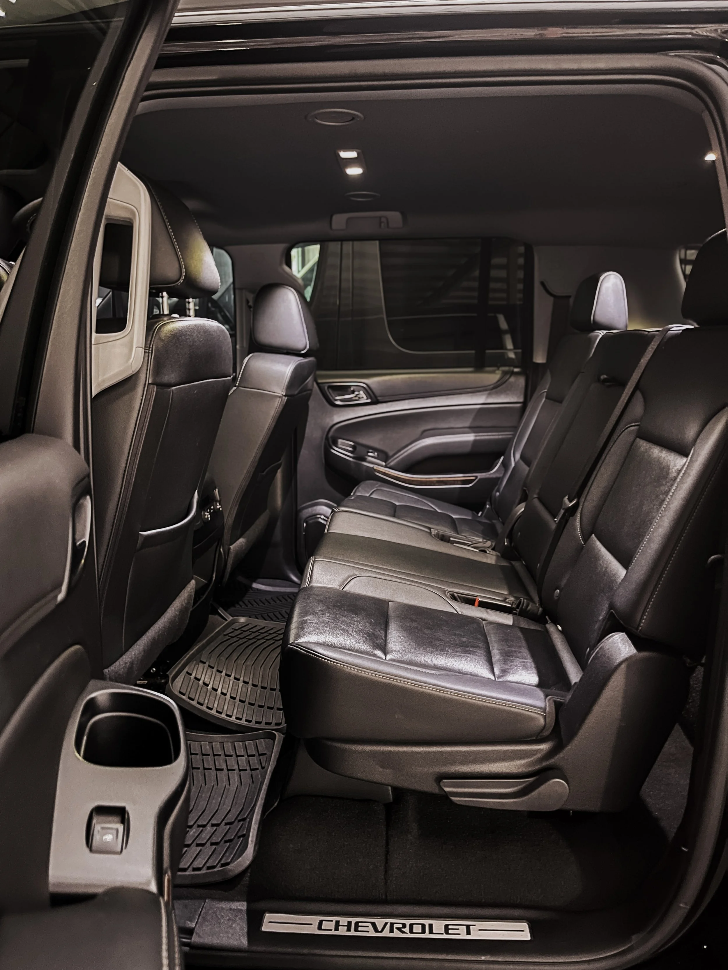 SUV 12 1.jpg