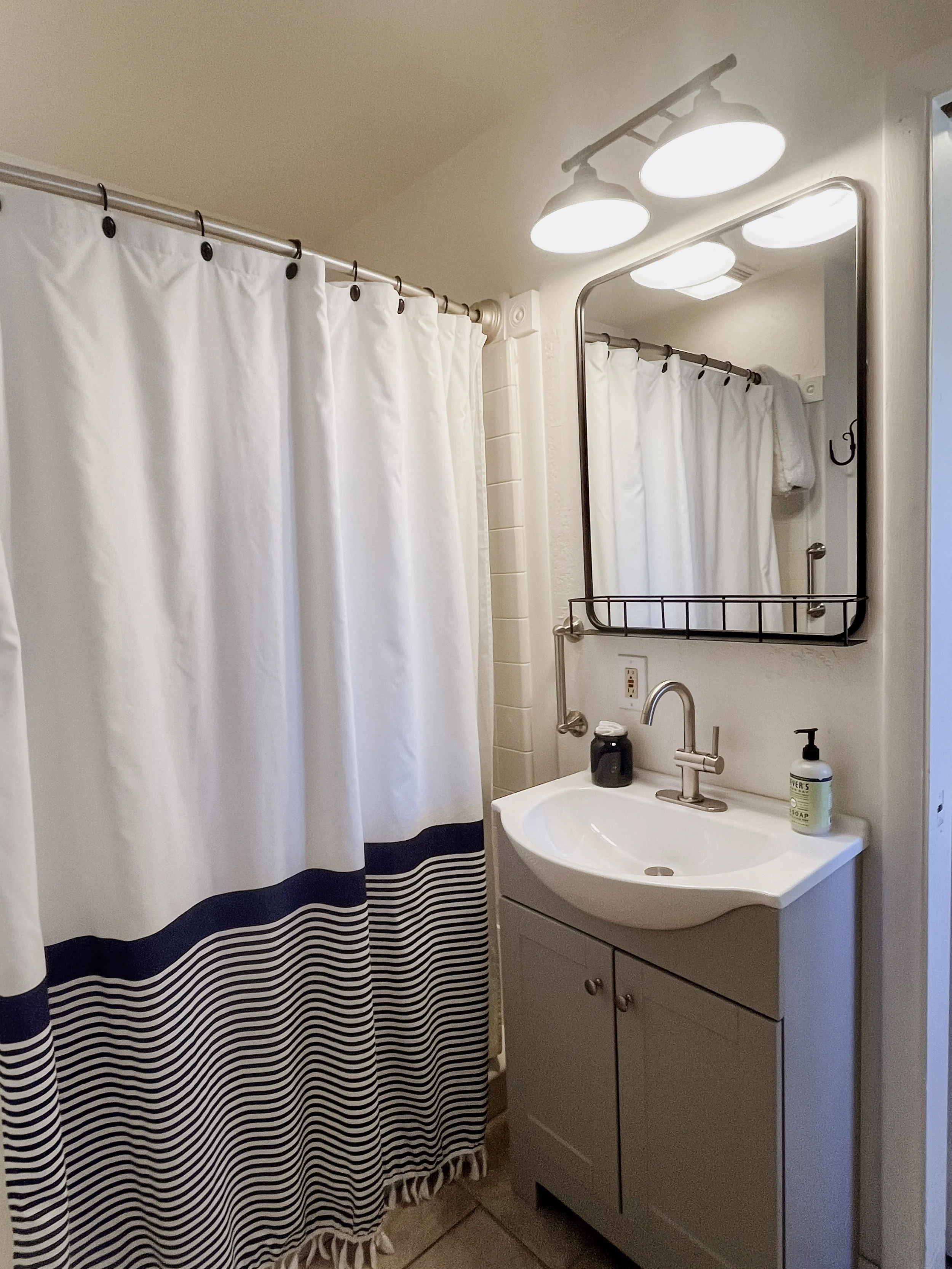 hh primary bath 3.jpg