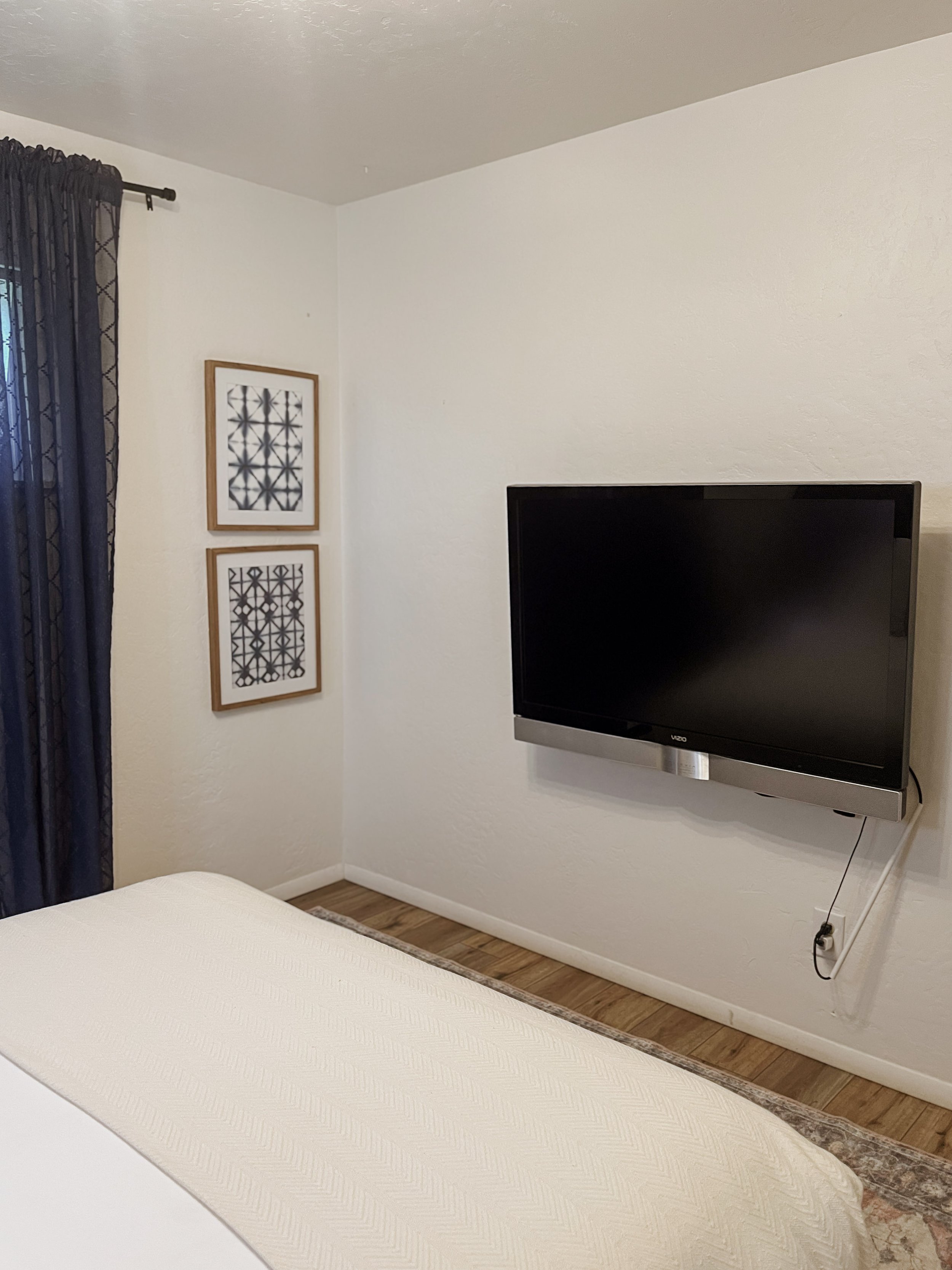 hh 2nd bed 2.jpg