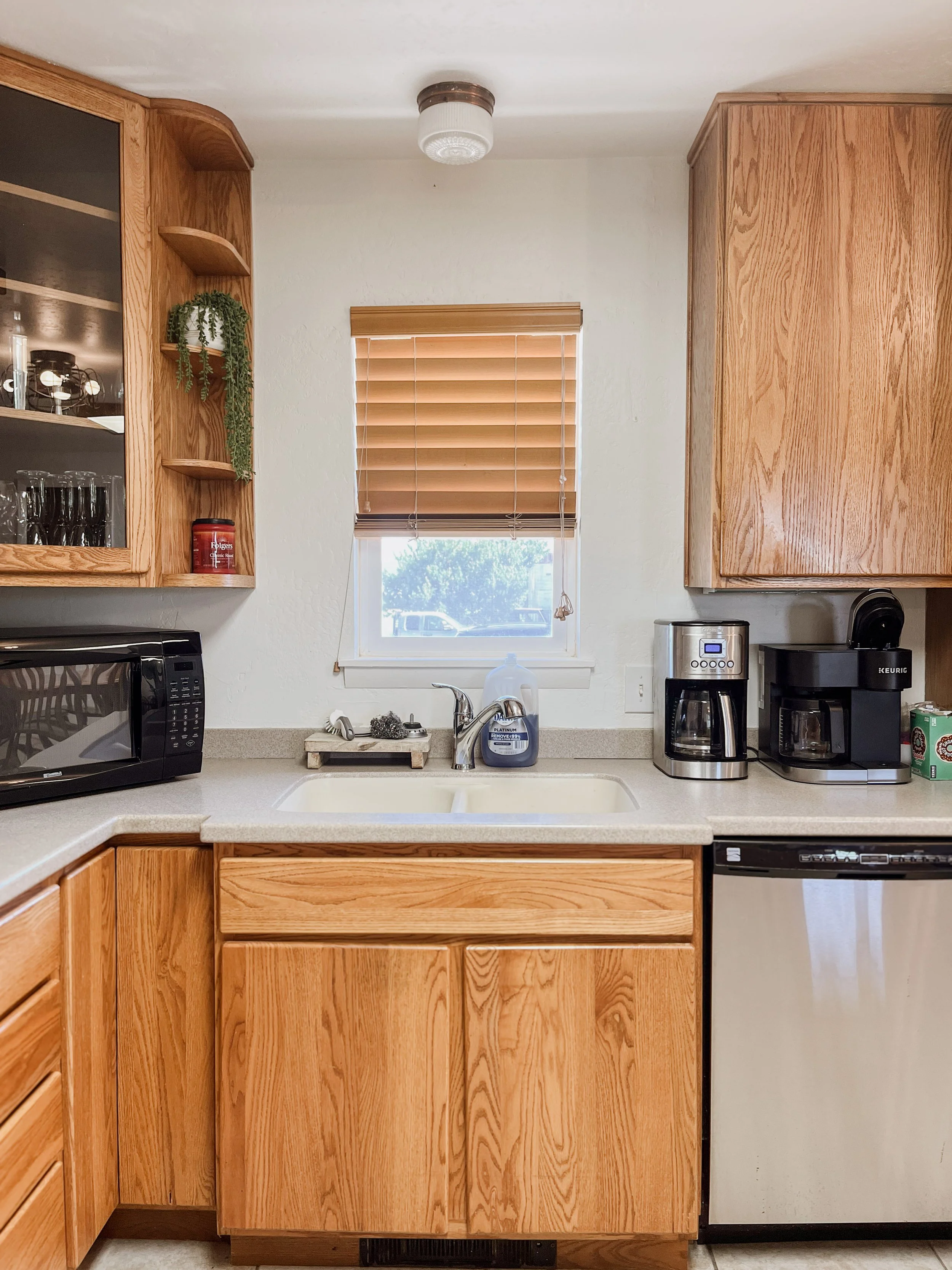 hh kitchen 3.jpg
