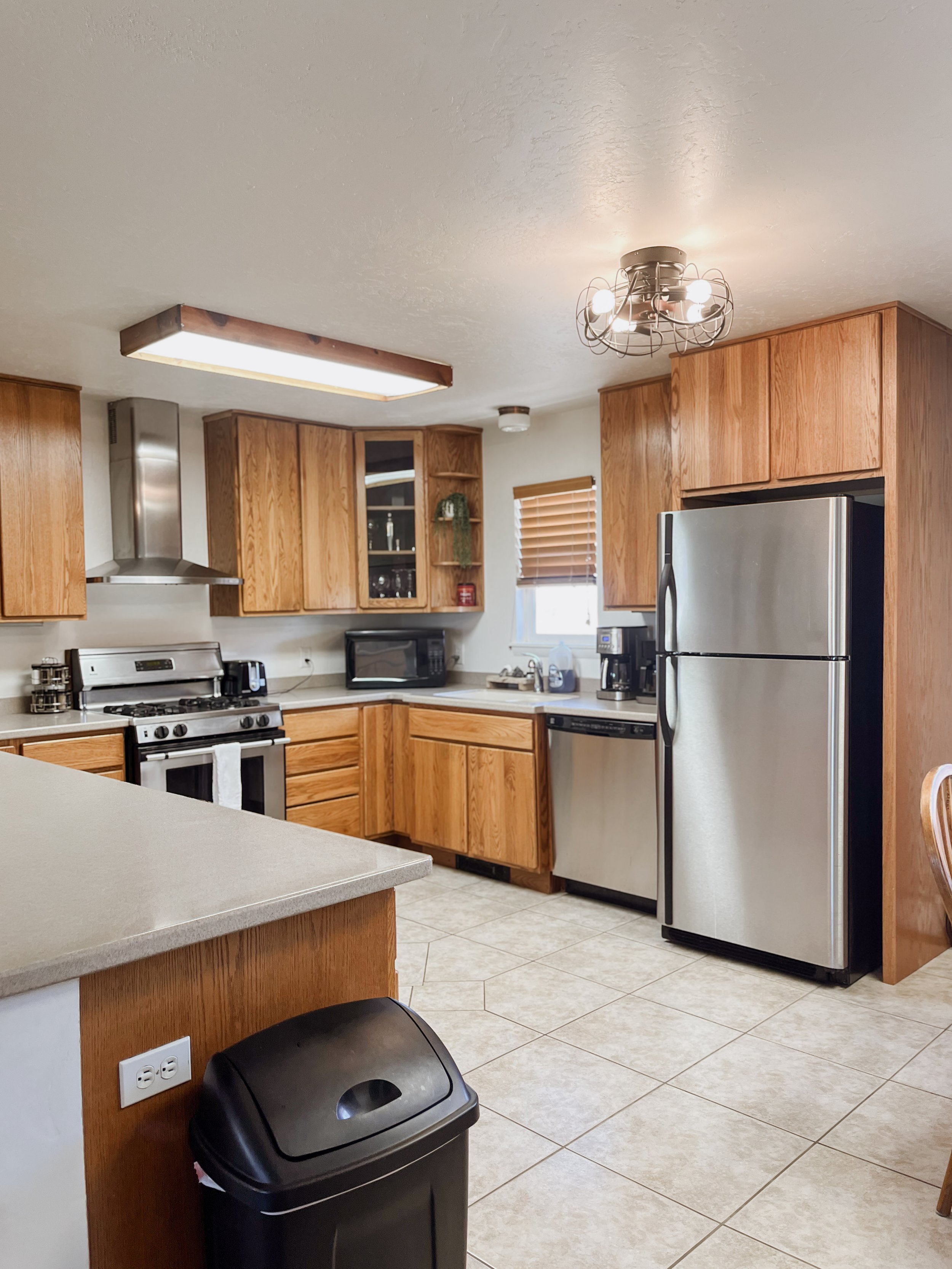 hh kitchen 1.jpg