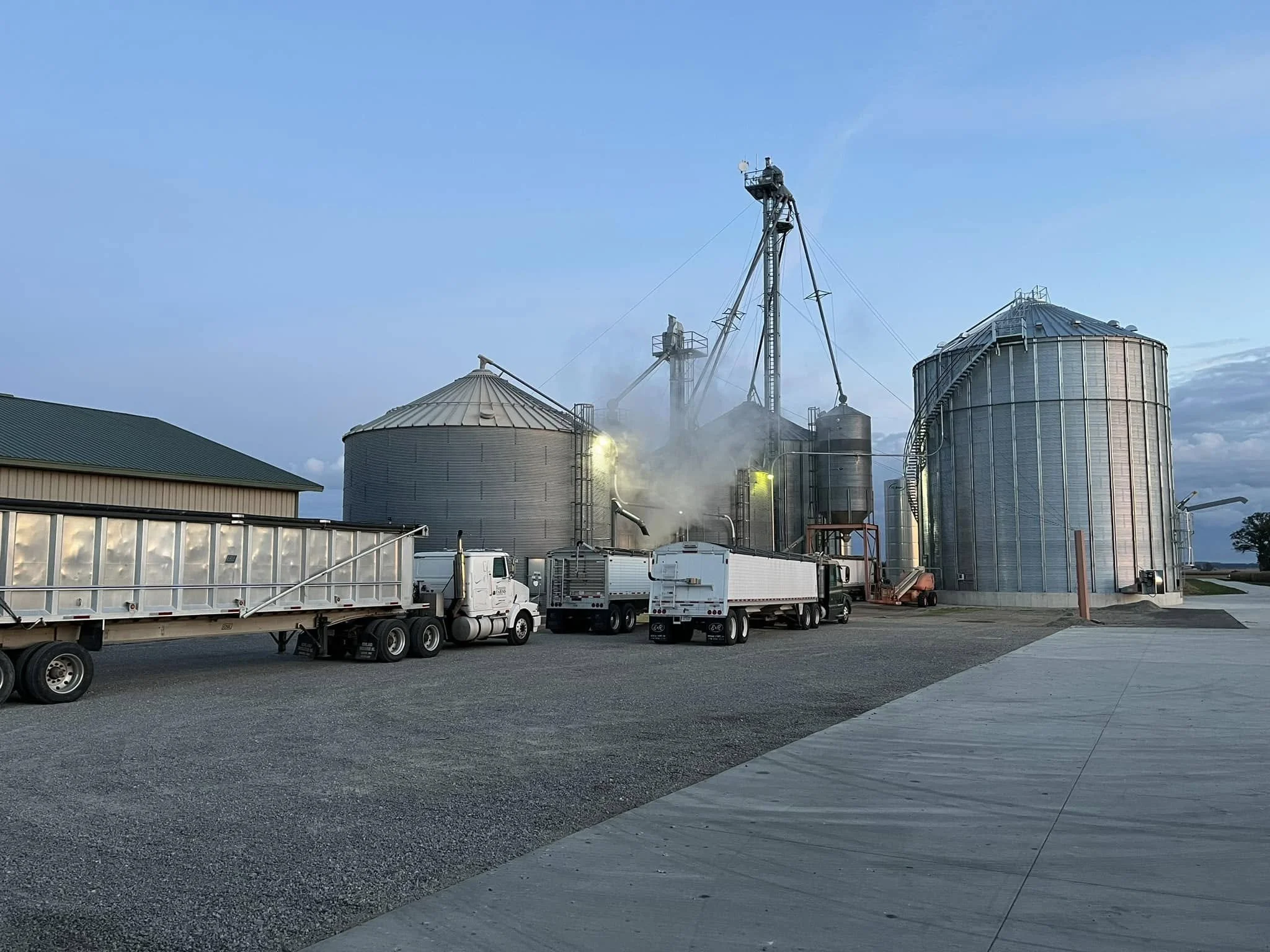 Moving Grain.jpg