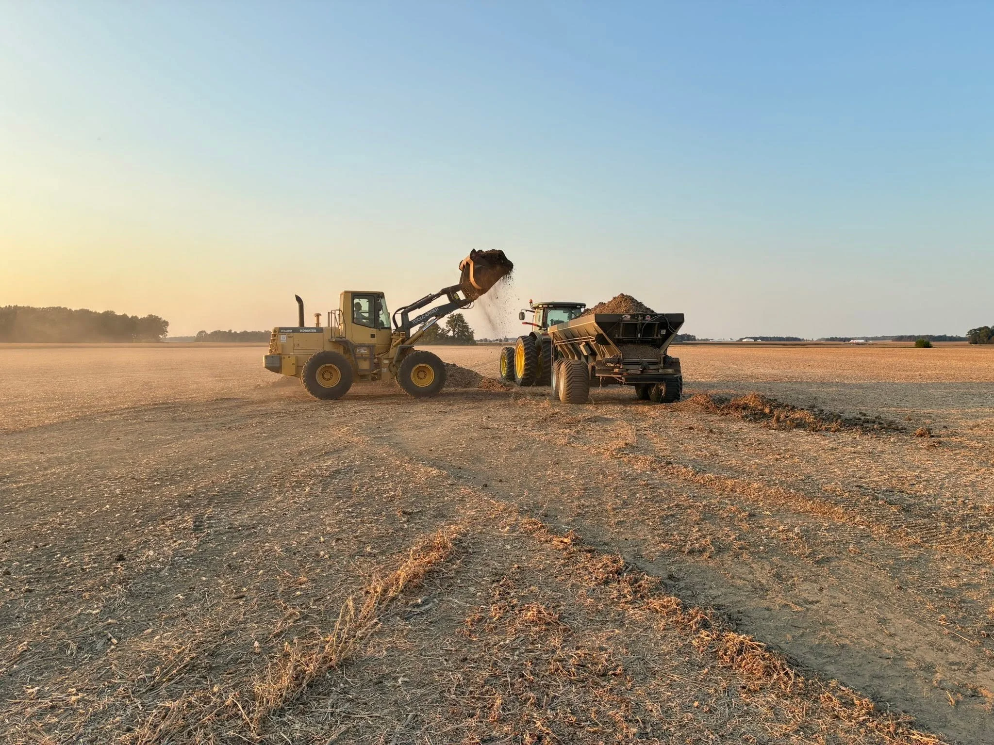Loading manure 1.jpg