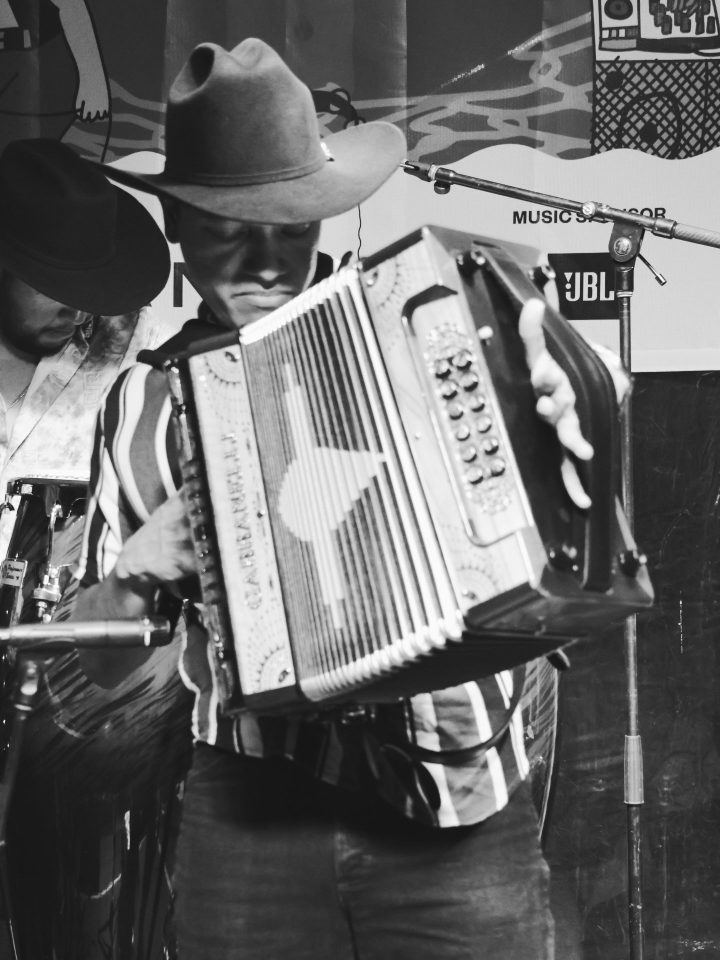 SXSW 2026 estuvo chido! Gracias a @cityofaustinarts por la invitaci&oacute;n y por llevar nuestra m&uacute;sica y cultura a este nivel. #sxsw2026 #regionalmexican #musical #rivian

📸 by @vazv_19