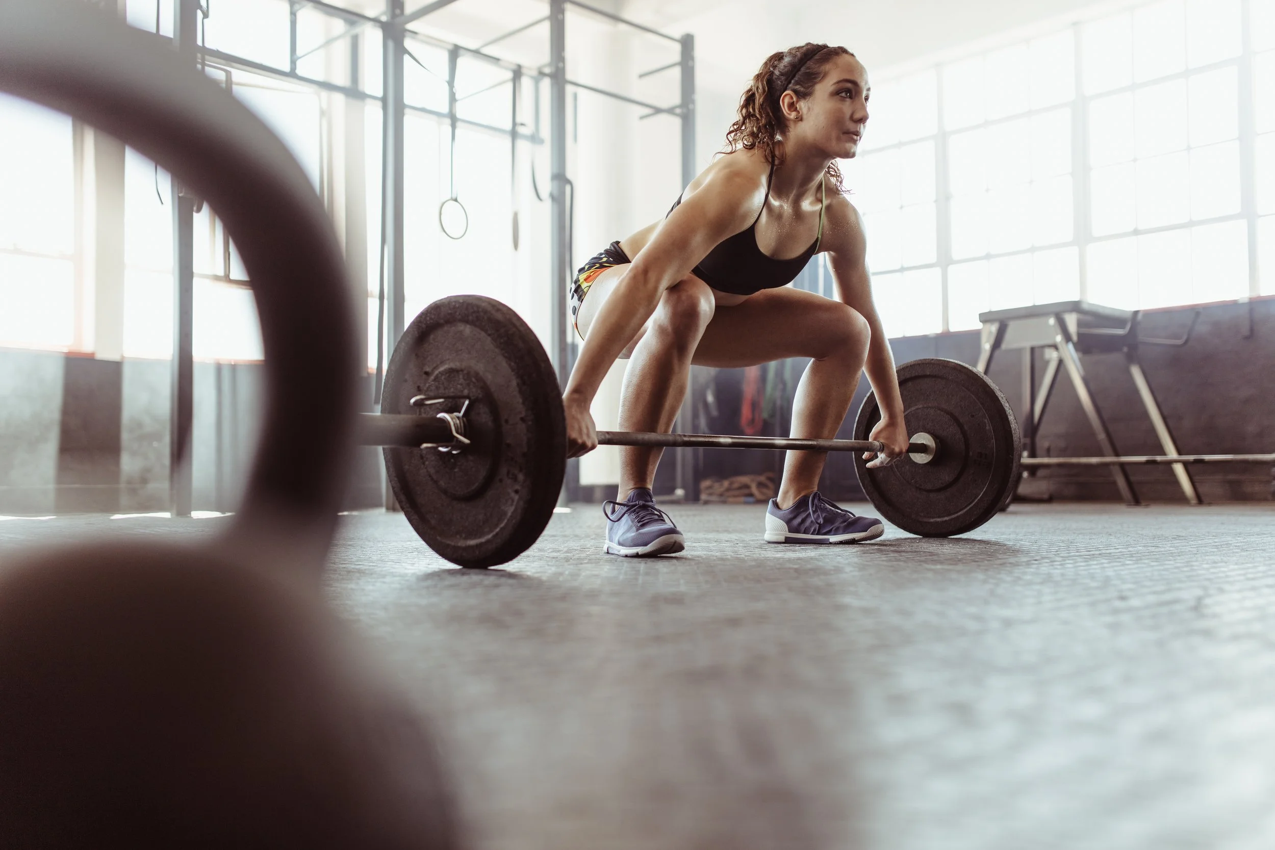 woman deadlifting.jpg