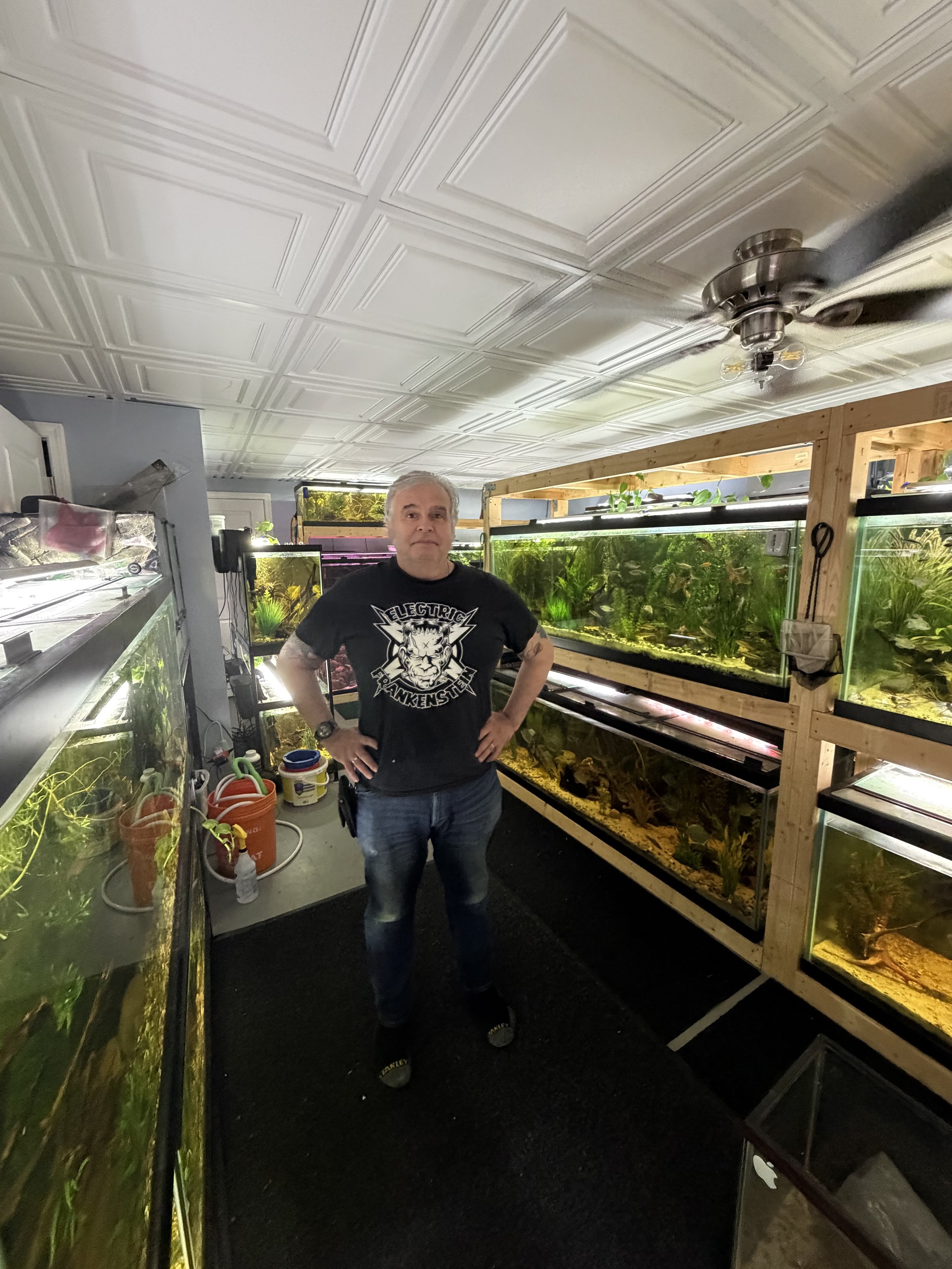 One Man, 30 Ecosystems: The Biotope Aquariums of Sal Canzonieri