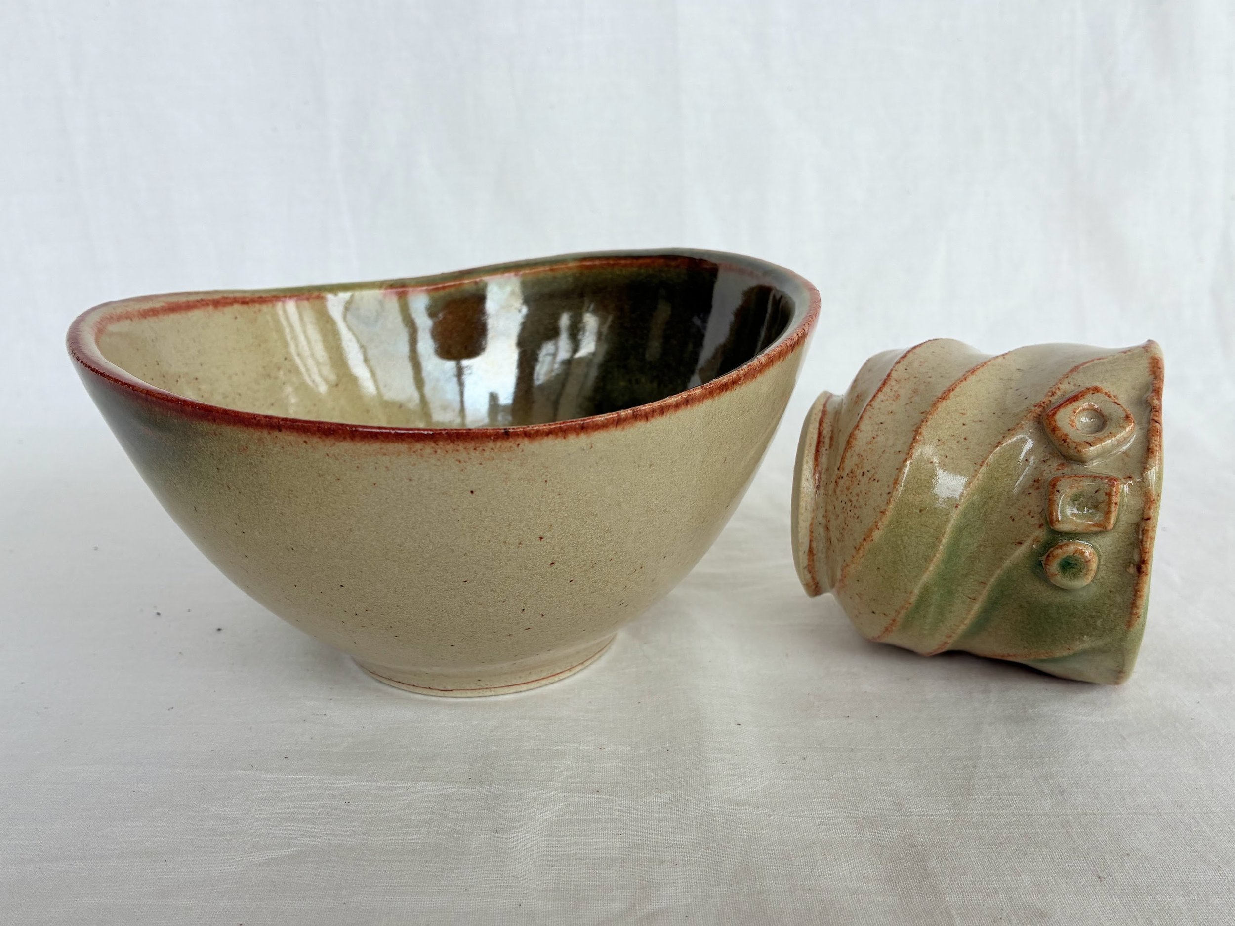 Bowl_And_Faceted_Cup.jpeg