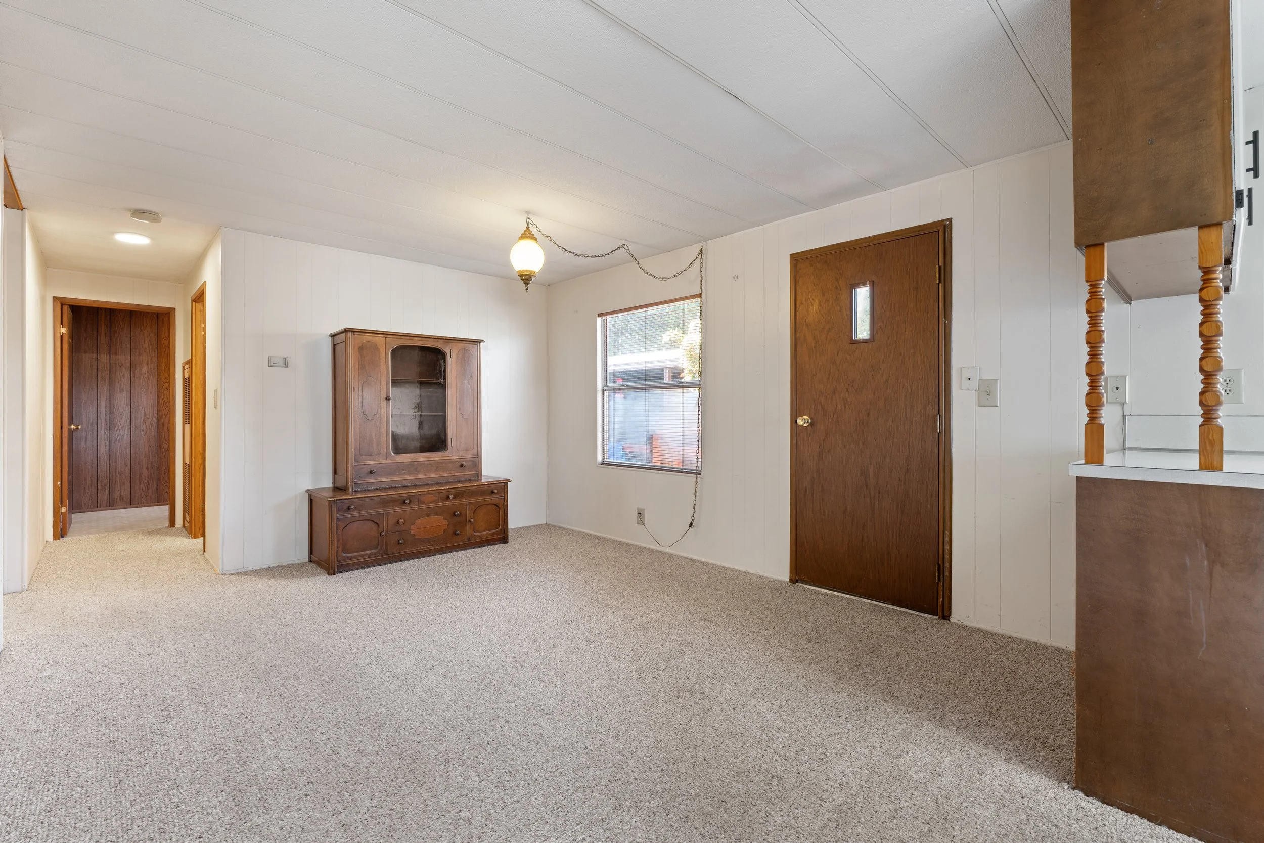 Can you imagine how you can use this space?