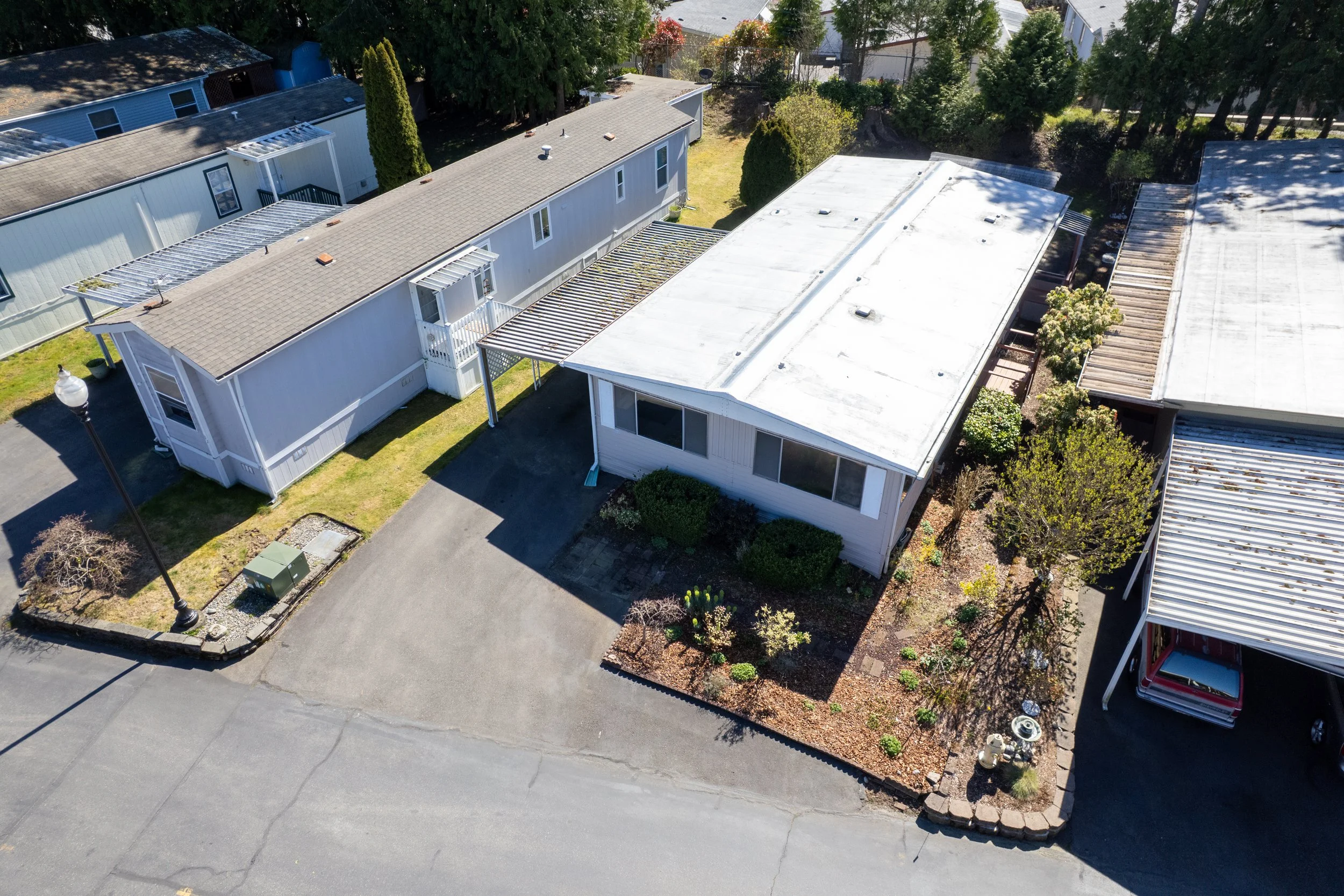 A gated community with tons of ammenities!