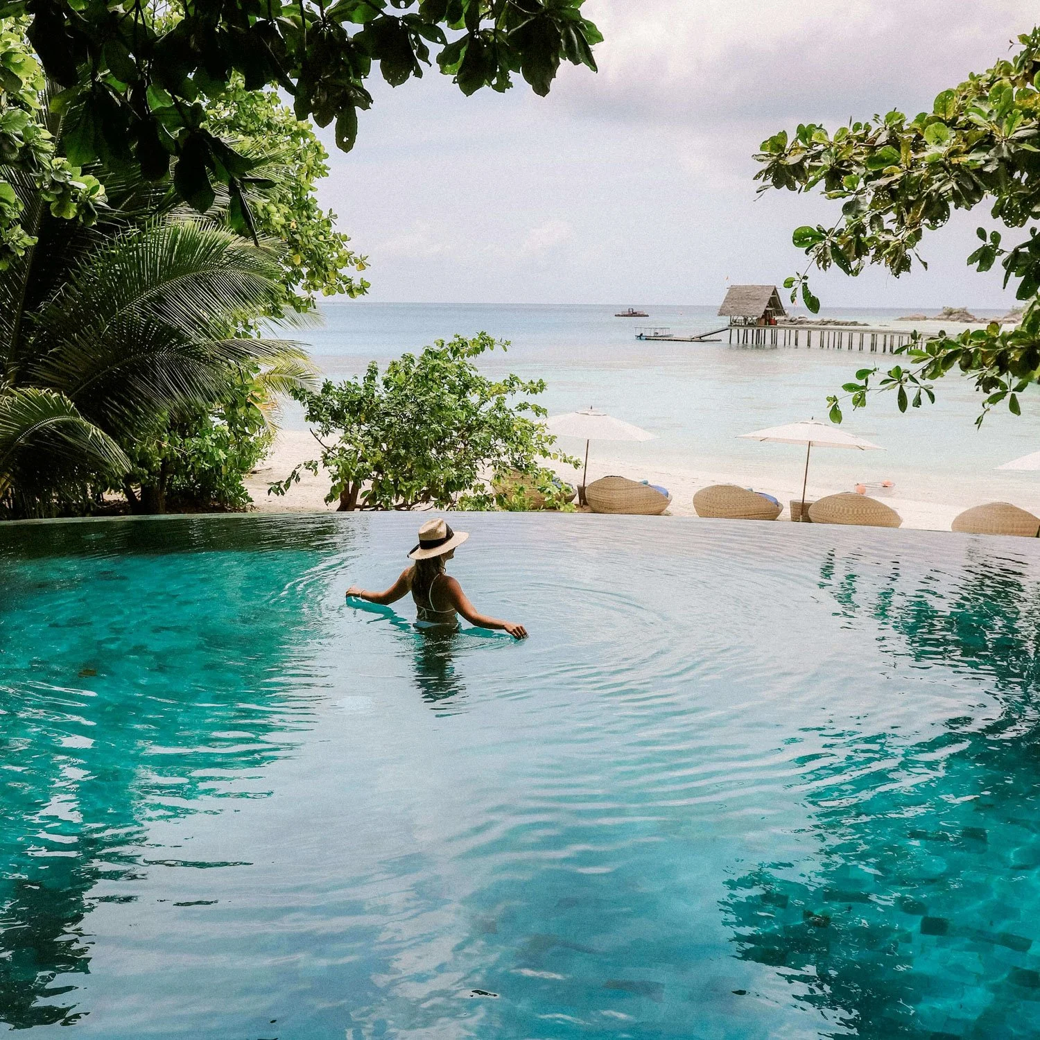 Tropical infinity pool
