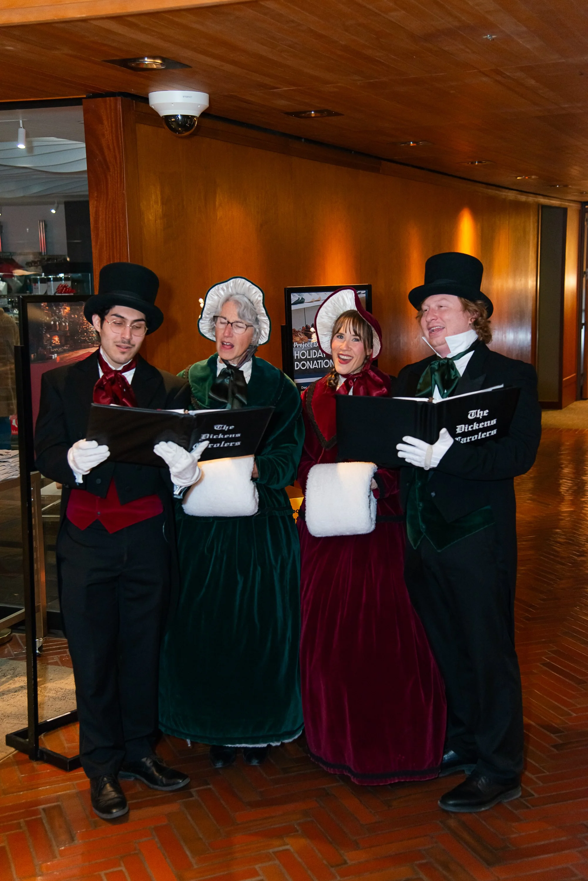 Holiday_Open_House_BD89693.jpg