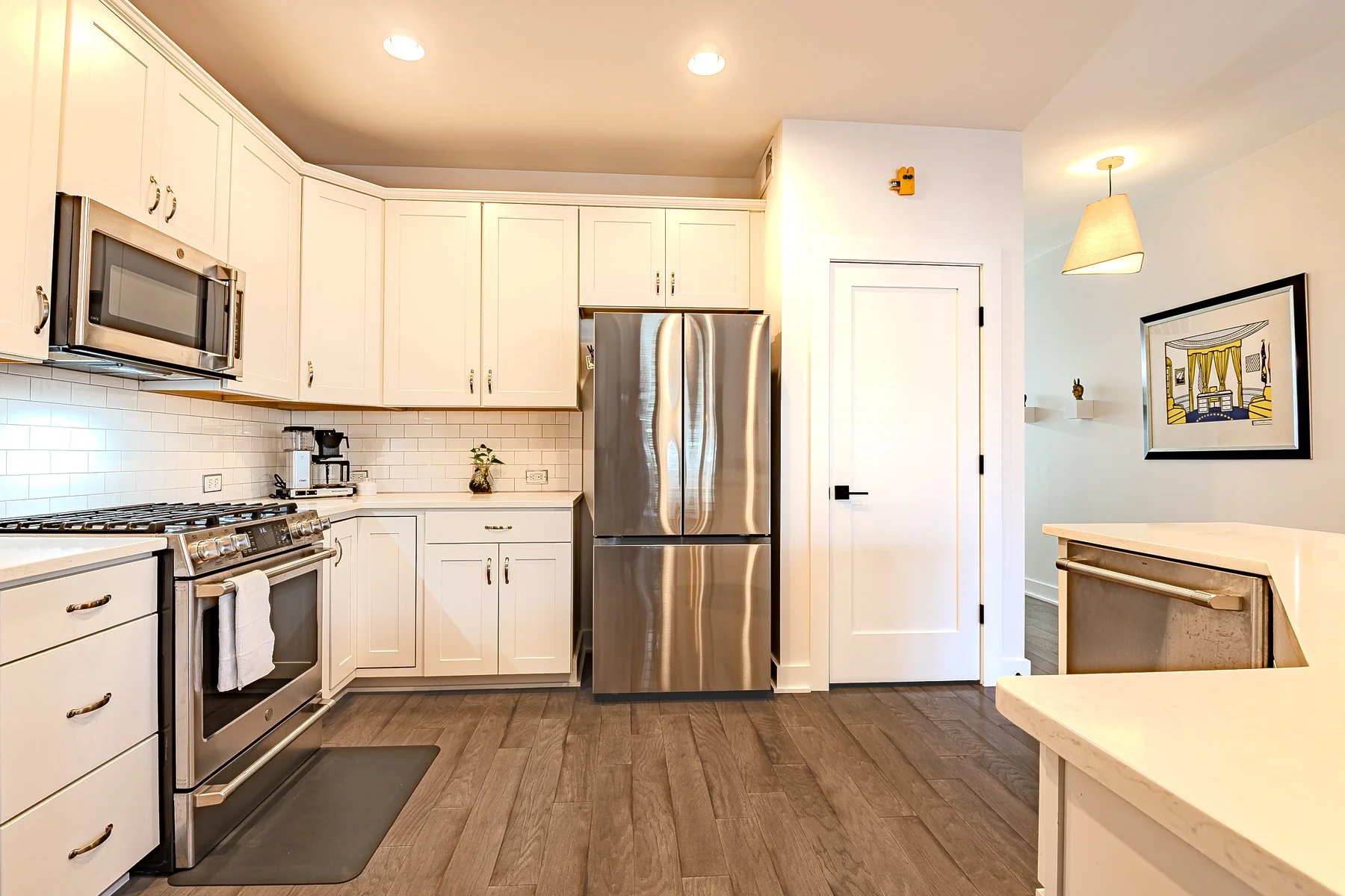 34258 Spring Brook Ave - Interior-11.jpg