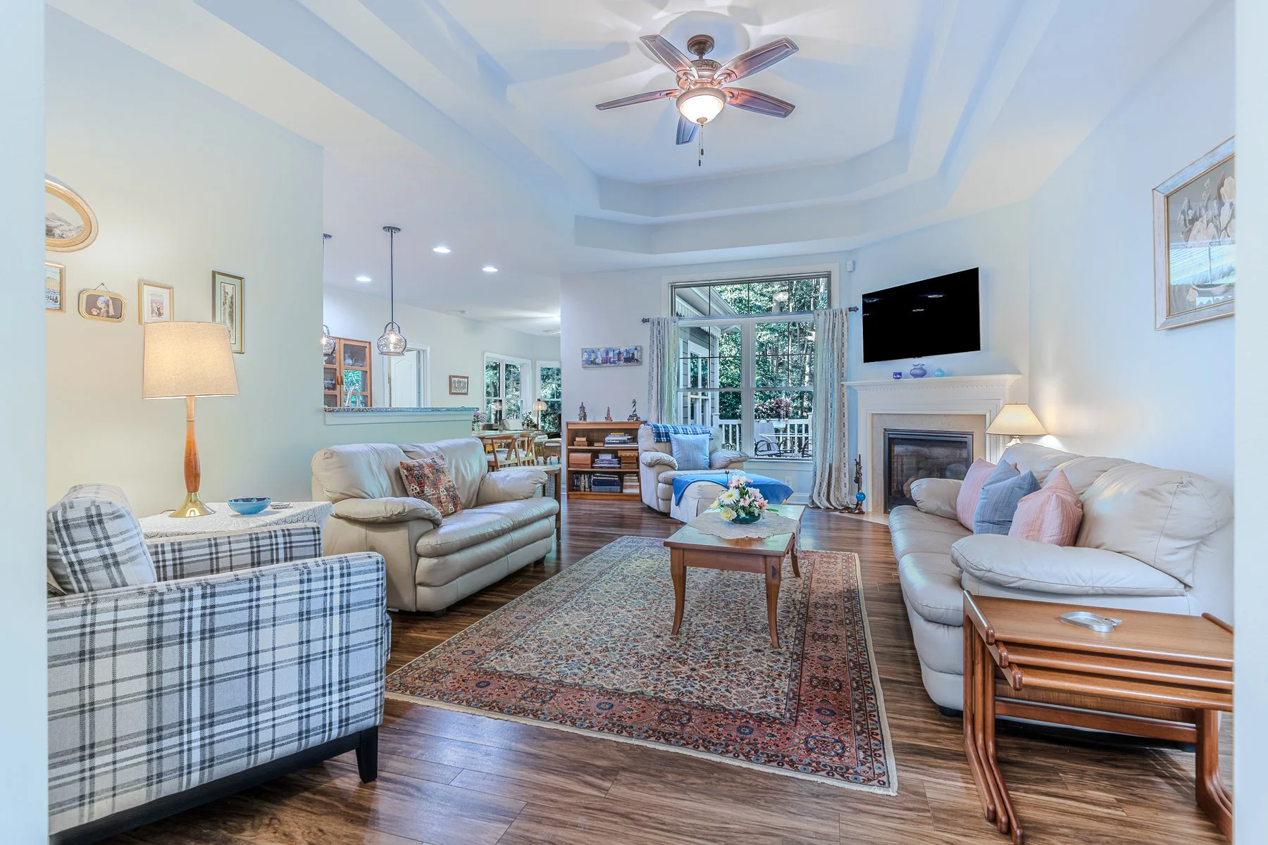 23261 Horse Island Rd - Interior -10.jpg