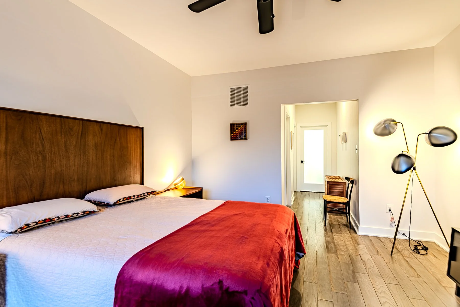 34258 Spring Brook Ave - Interior-19.jpg