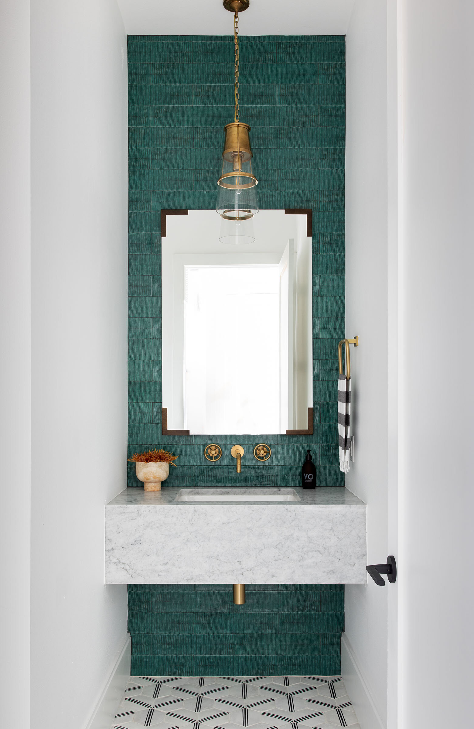 LisaDiaz_HighlandTerrace-8.jpg